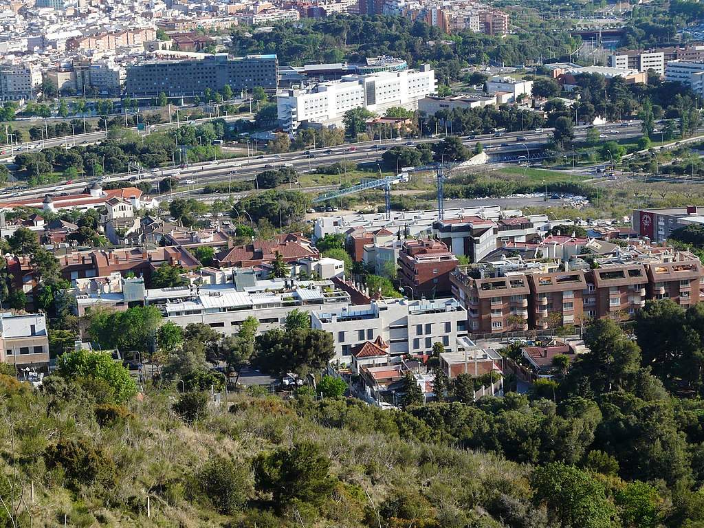 Finestrelles   Esplugues de Llobregat   P1300967