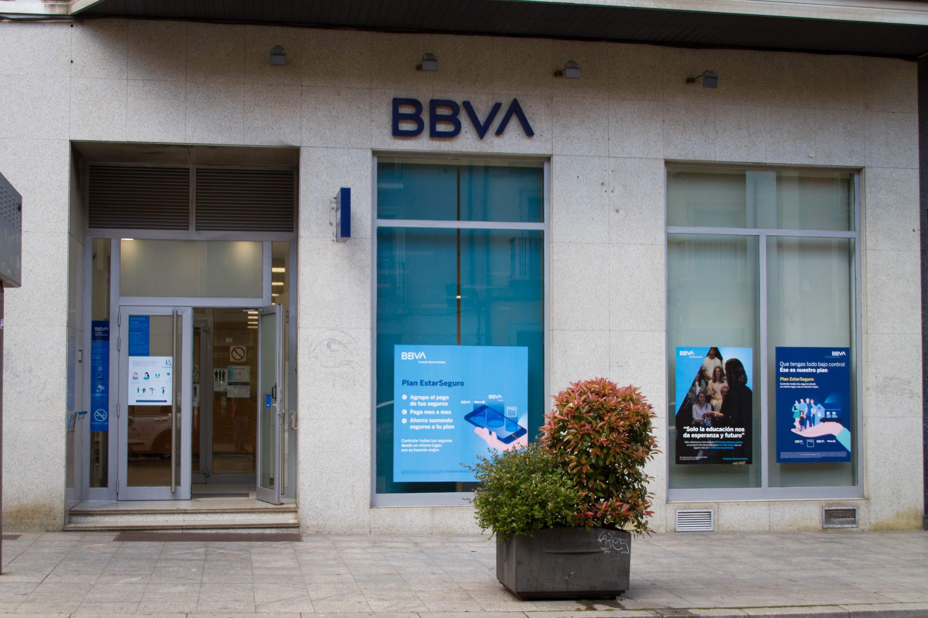 EuropaPress 3688938 oficina bbva valladolid