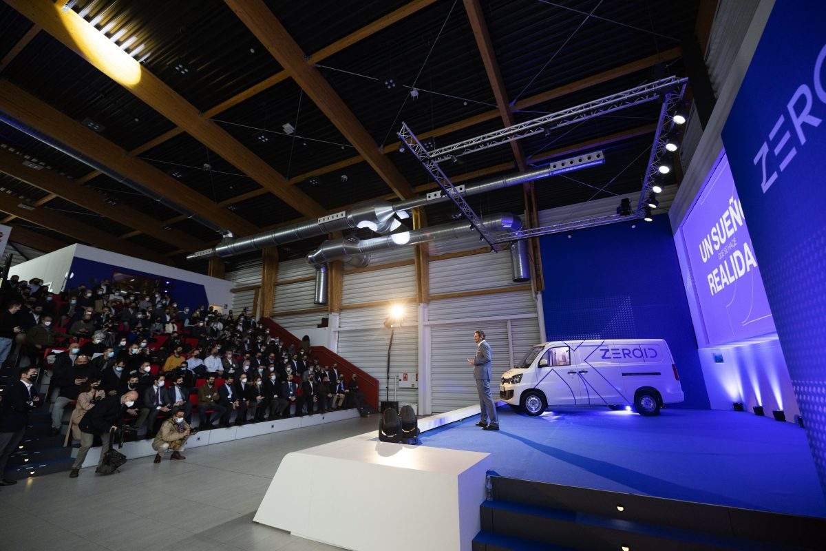 QEV Technologies produeix els primers 50 vehicles elèctrics Zeroid a Zona Franca