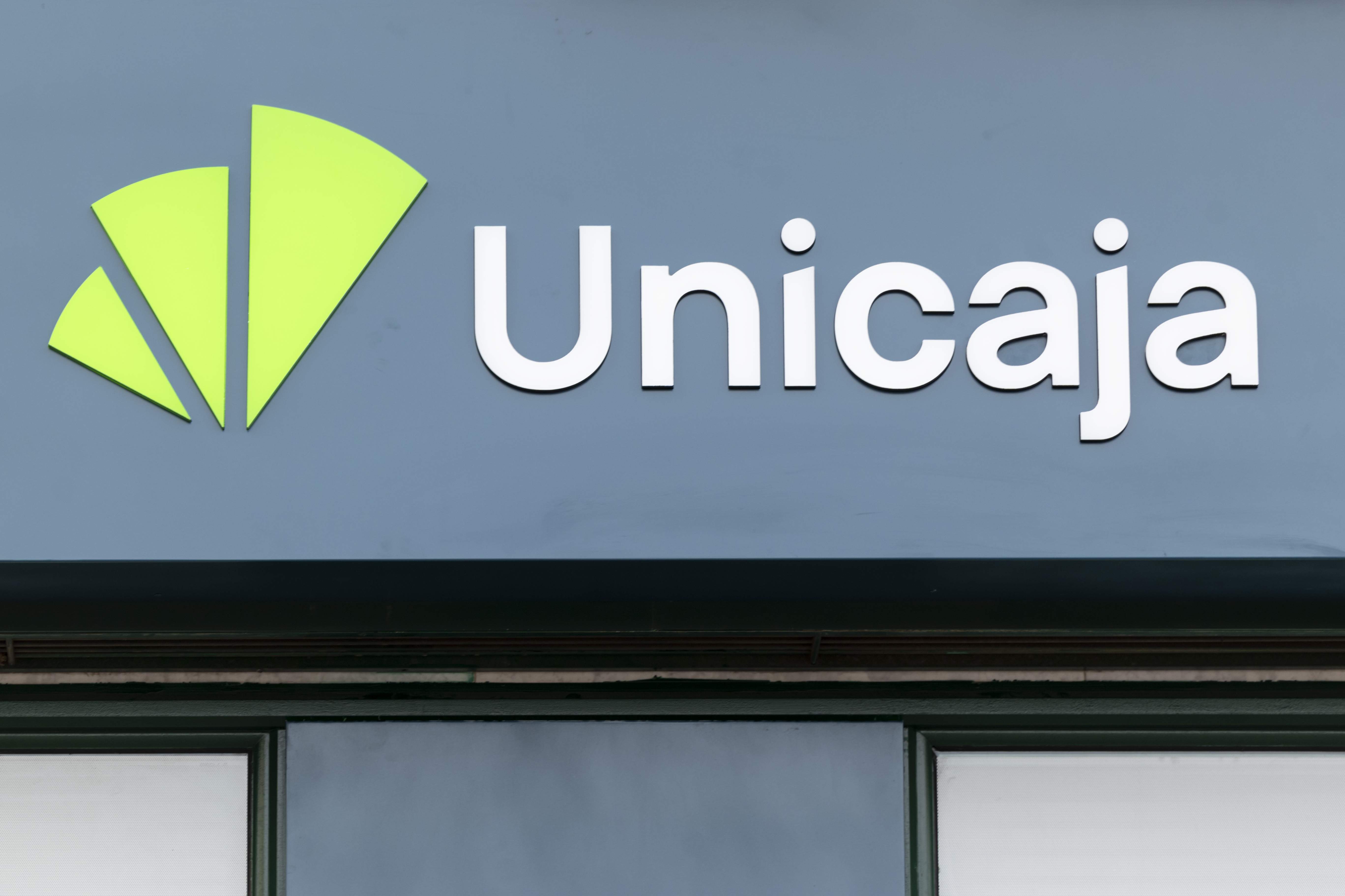 Unicaja pone al frente de banca de particulares a Luis Colorado, procedente del Santander
