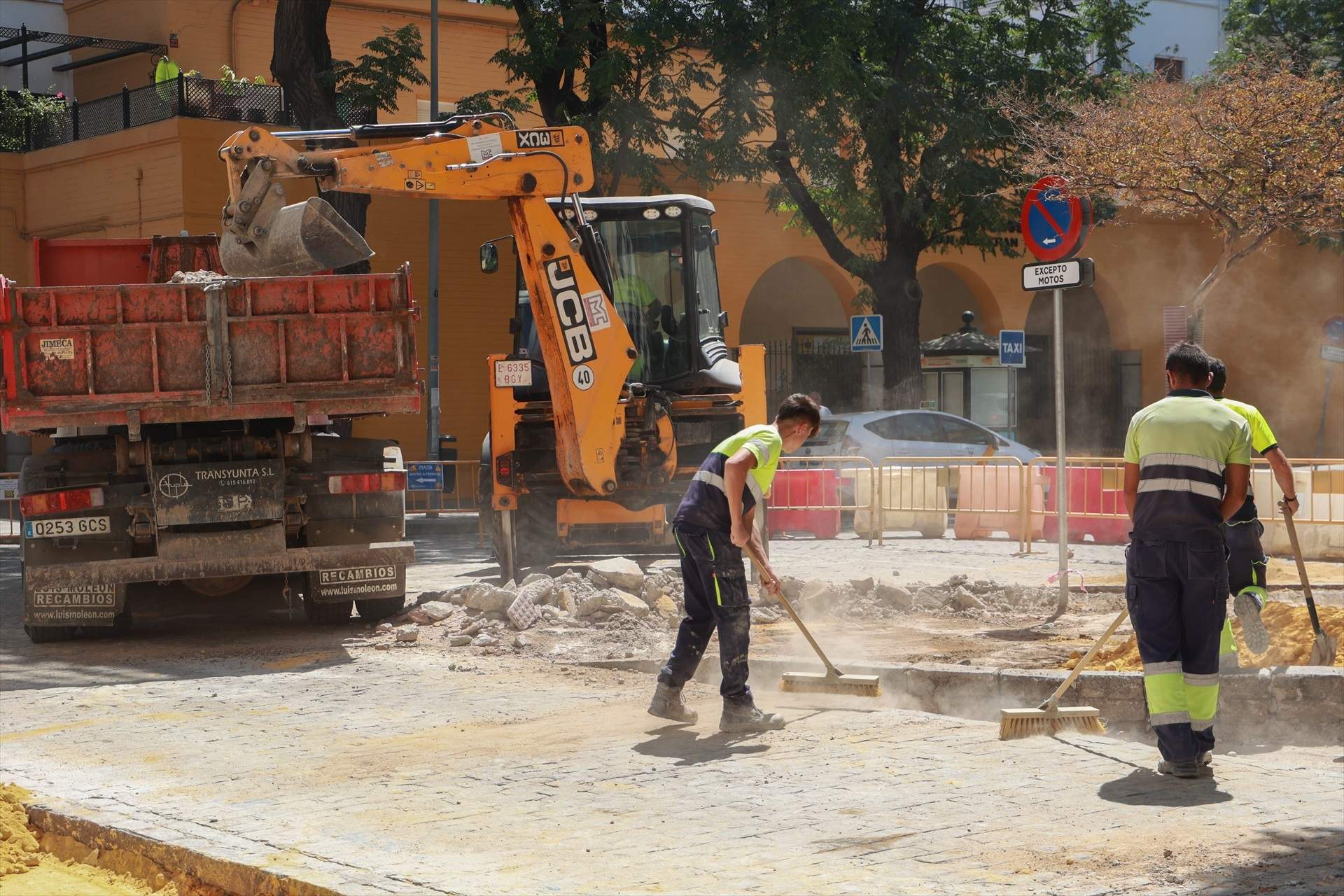 EuropaPress 5412528 trabajadores construccion obra centro sevilla septiembre 2023 sevilla