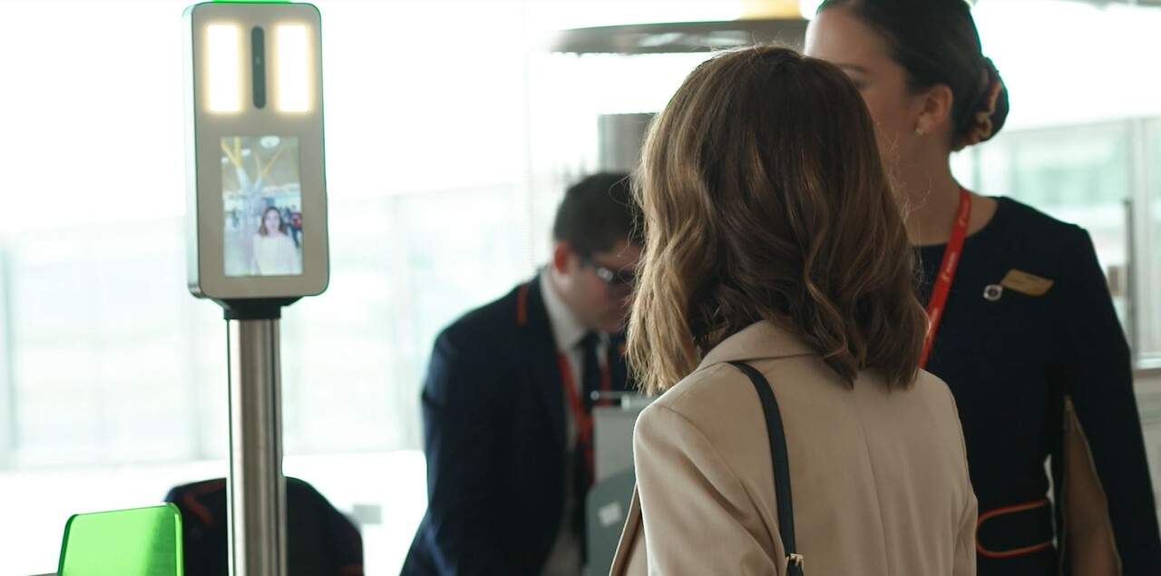 reconocimiento facial biométrico de Iberia en Barajas