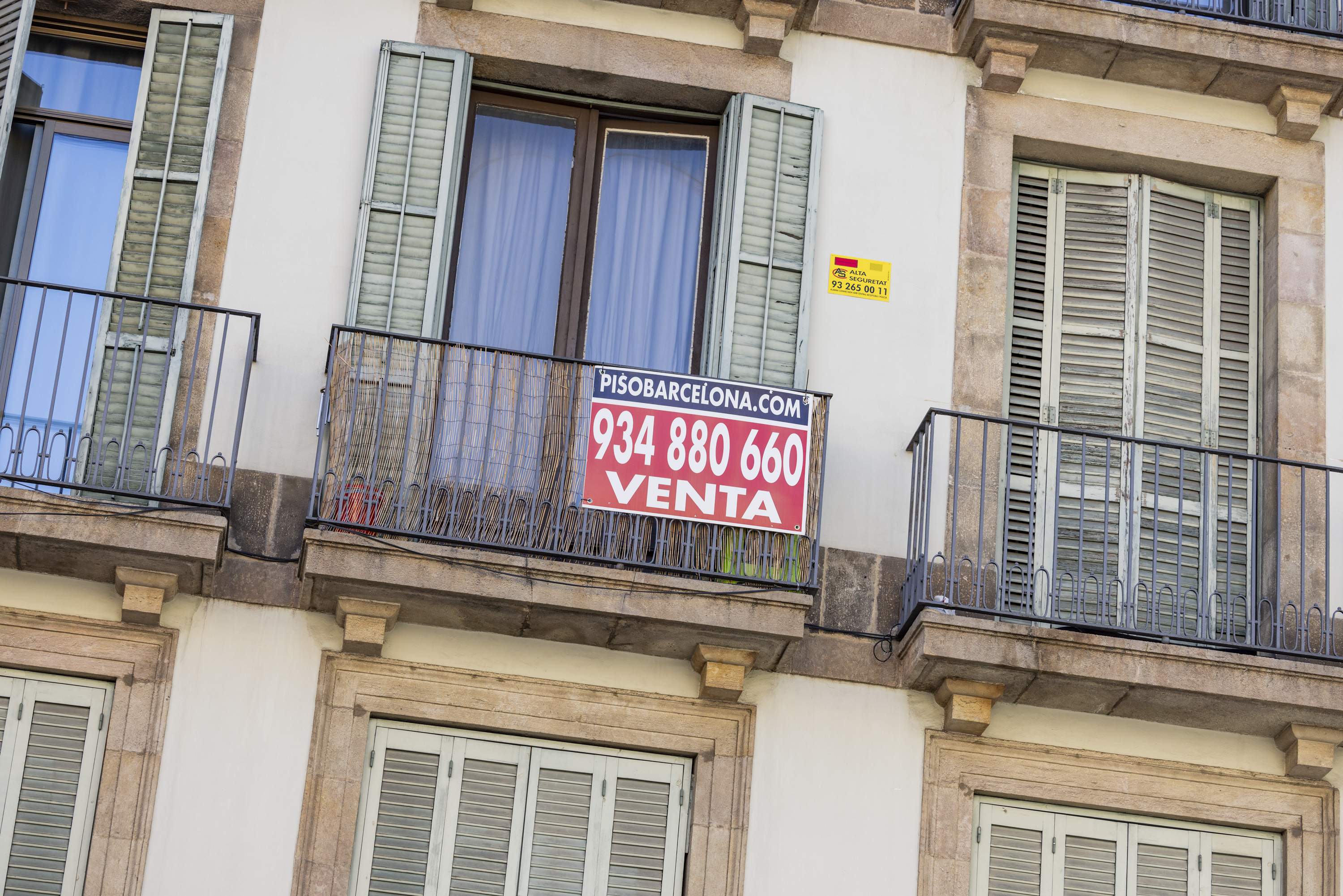 Cartell lloguer venda habitatge economia03