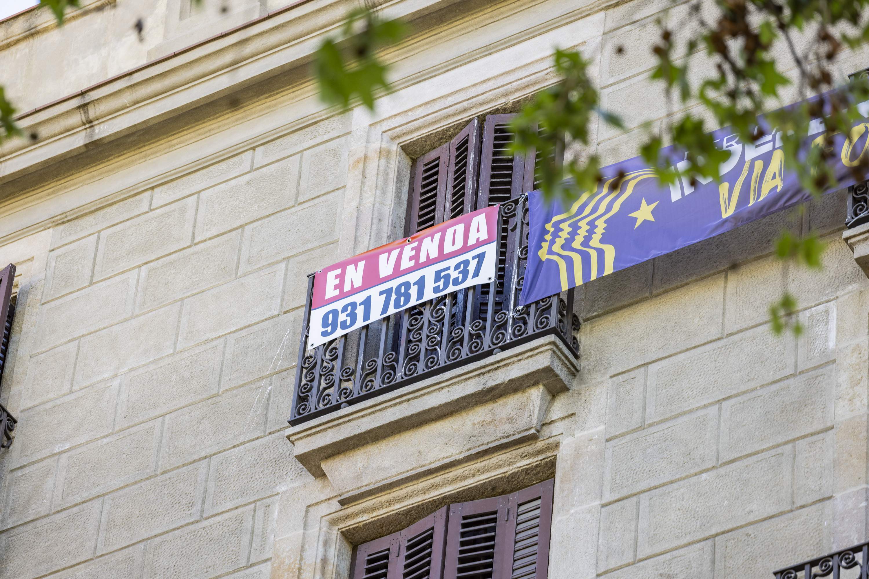 ¿En qué ciudades cerca de Barcelona es más rentable invertir si quiero comprarme un piso?