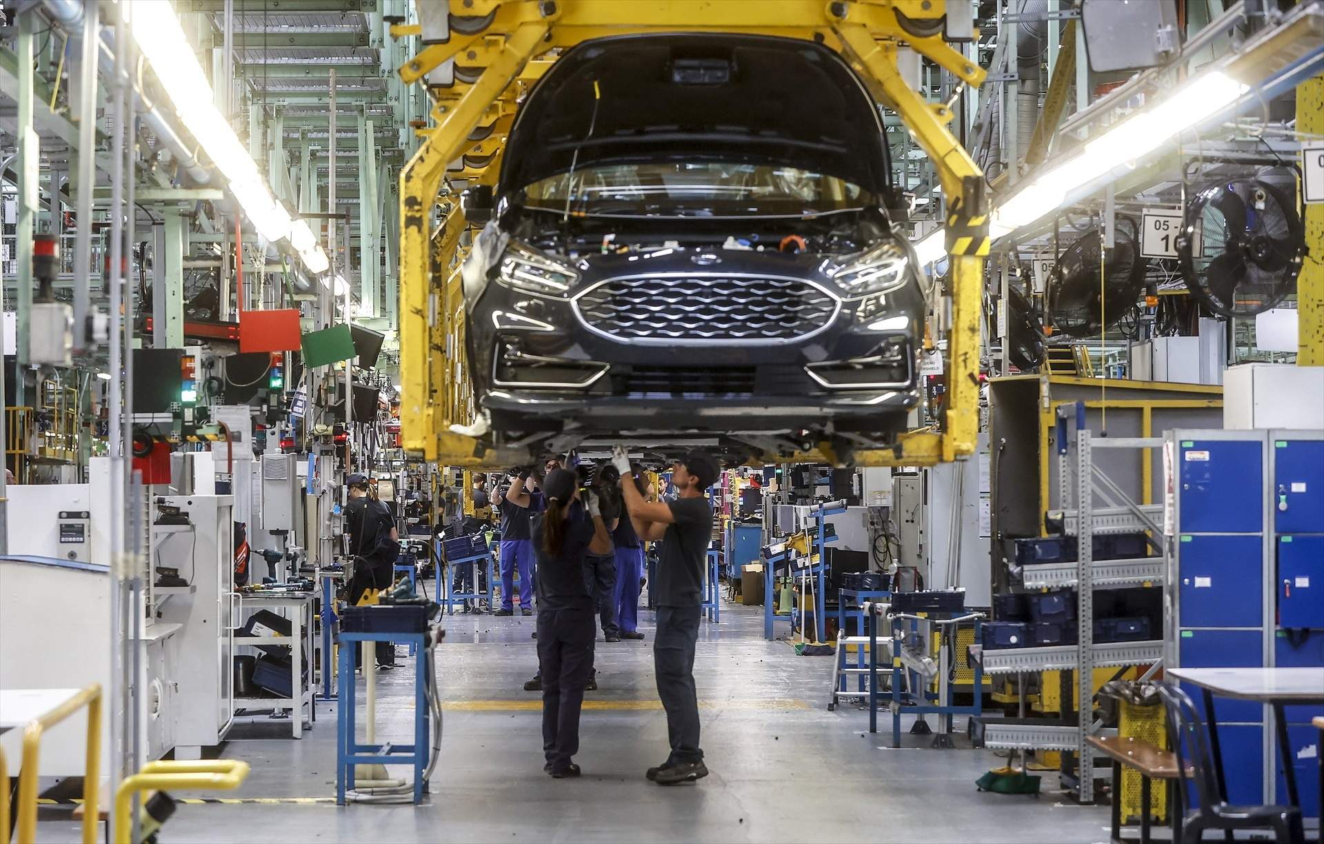 Ford Almussafes acuerda dos meses más de ERTE, que afectará a 2.300 trabajadores