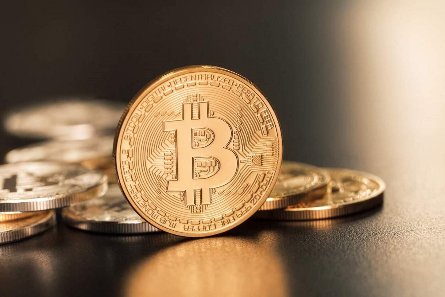 El bitcoin puja un 2% després de completar-se el 'halving'