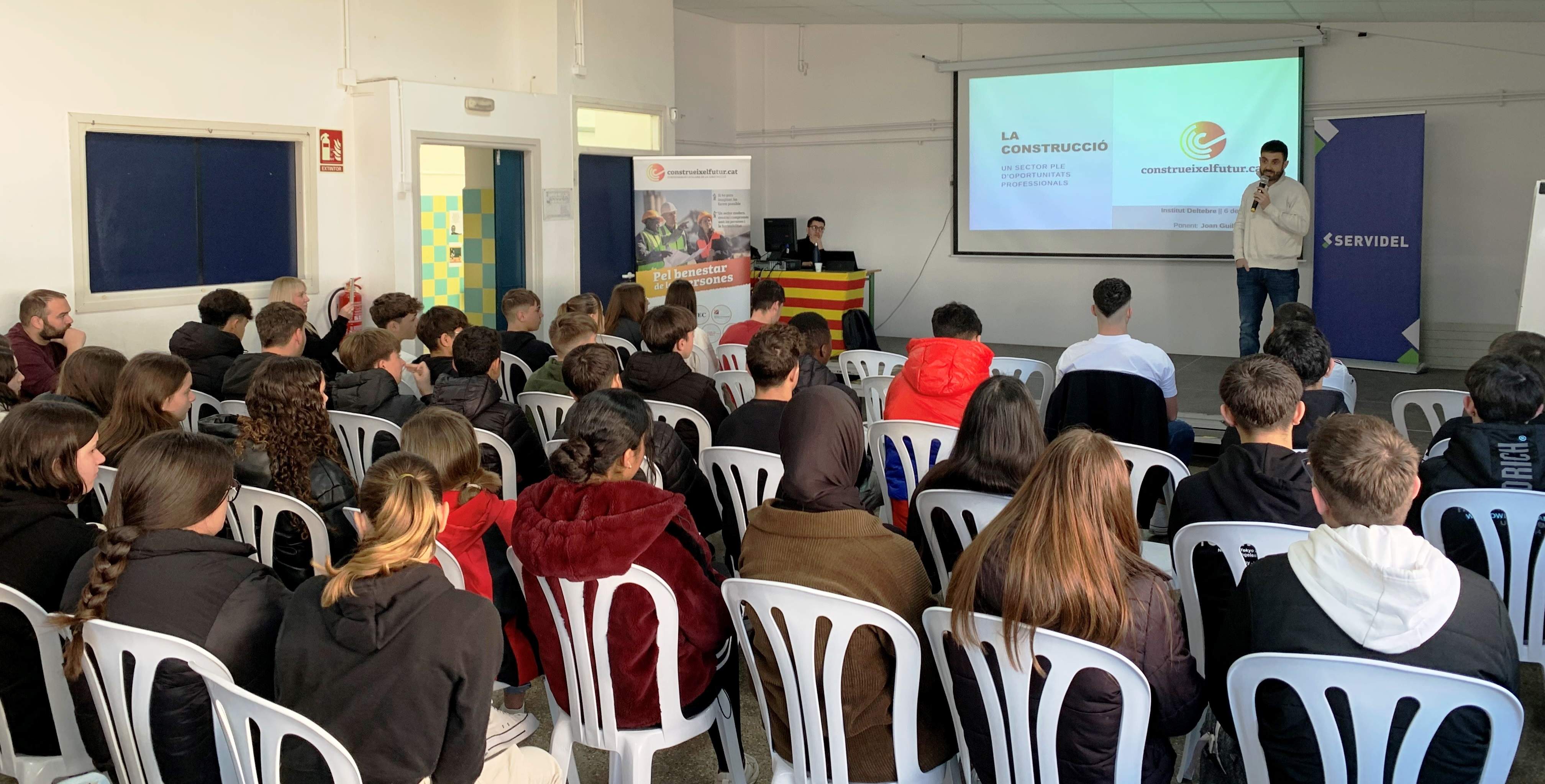 Los constructores buscan futuros profesionales entre estudiantes de ESO ante la falta de personal