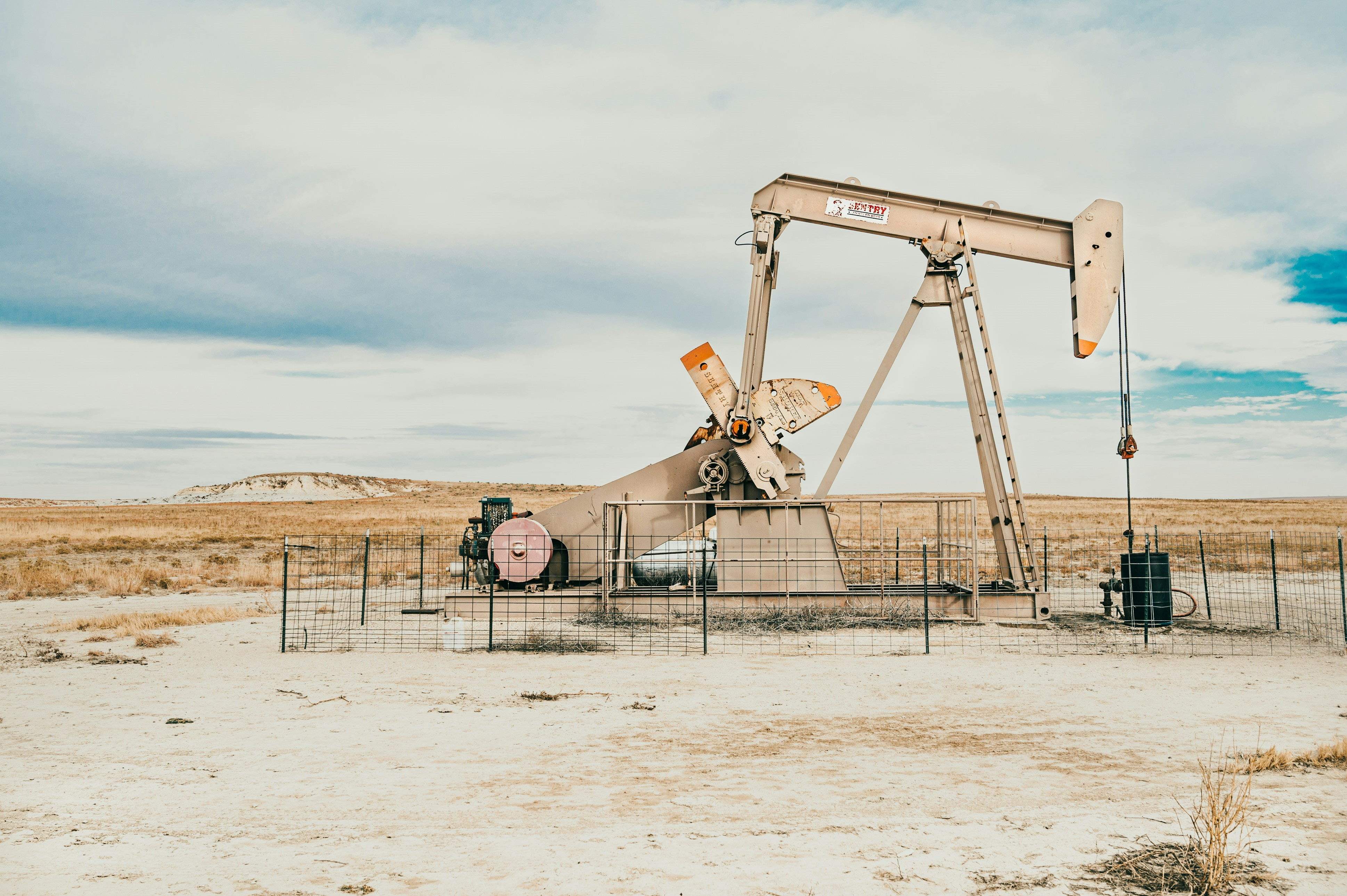 Los grandes productores de petróleo piden incentivos para las energías limpias