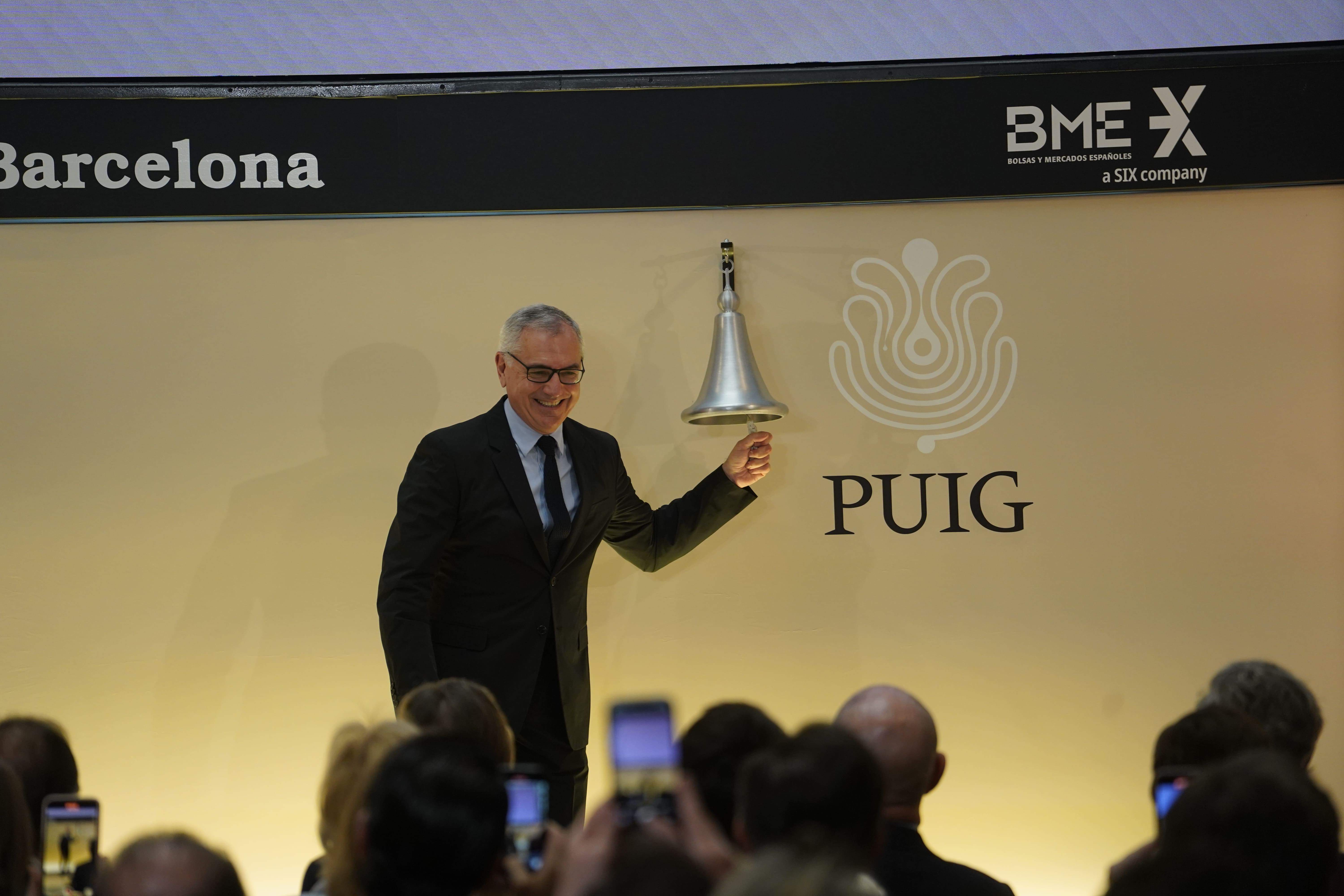 Toque de campana de la salida a bolsa del grupo Puig, con su presidente ejecutivo Marc Puig. IRENE VILÀ CAPAFONS