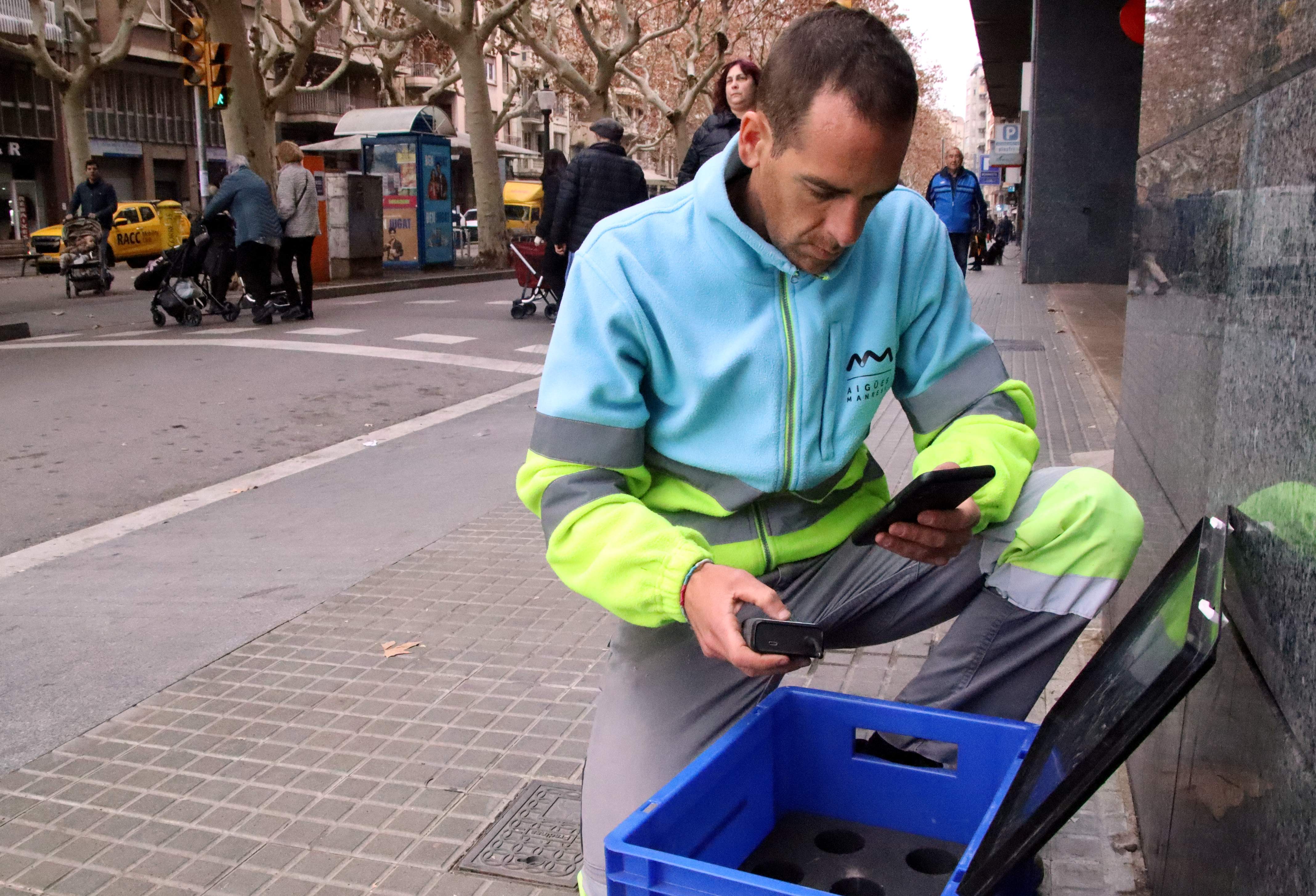 El empleo en Catalunya marca un nuevo récord en abril con 3,76 millones de afiliados y el paro cae