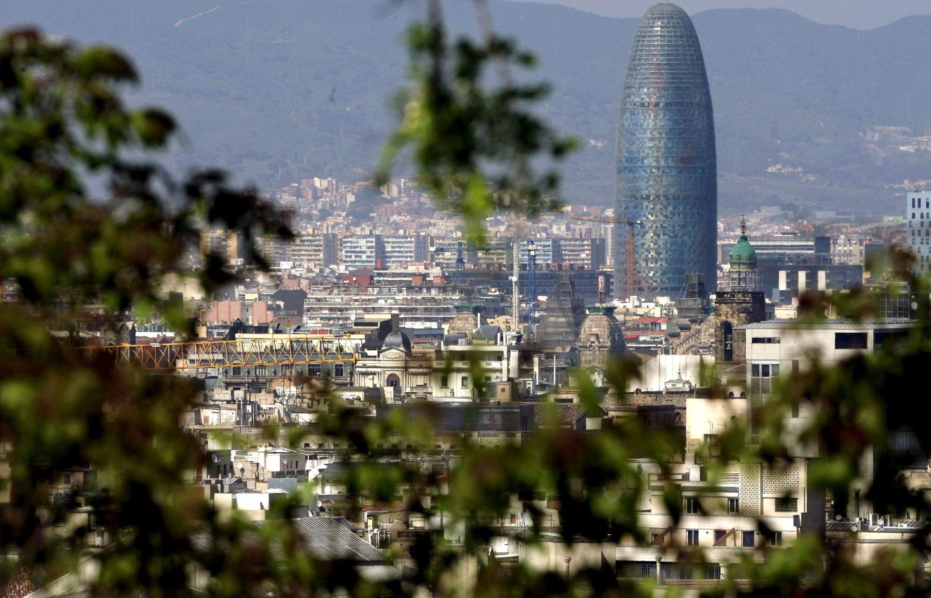 panoramica barcelona torre agbar efe