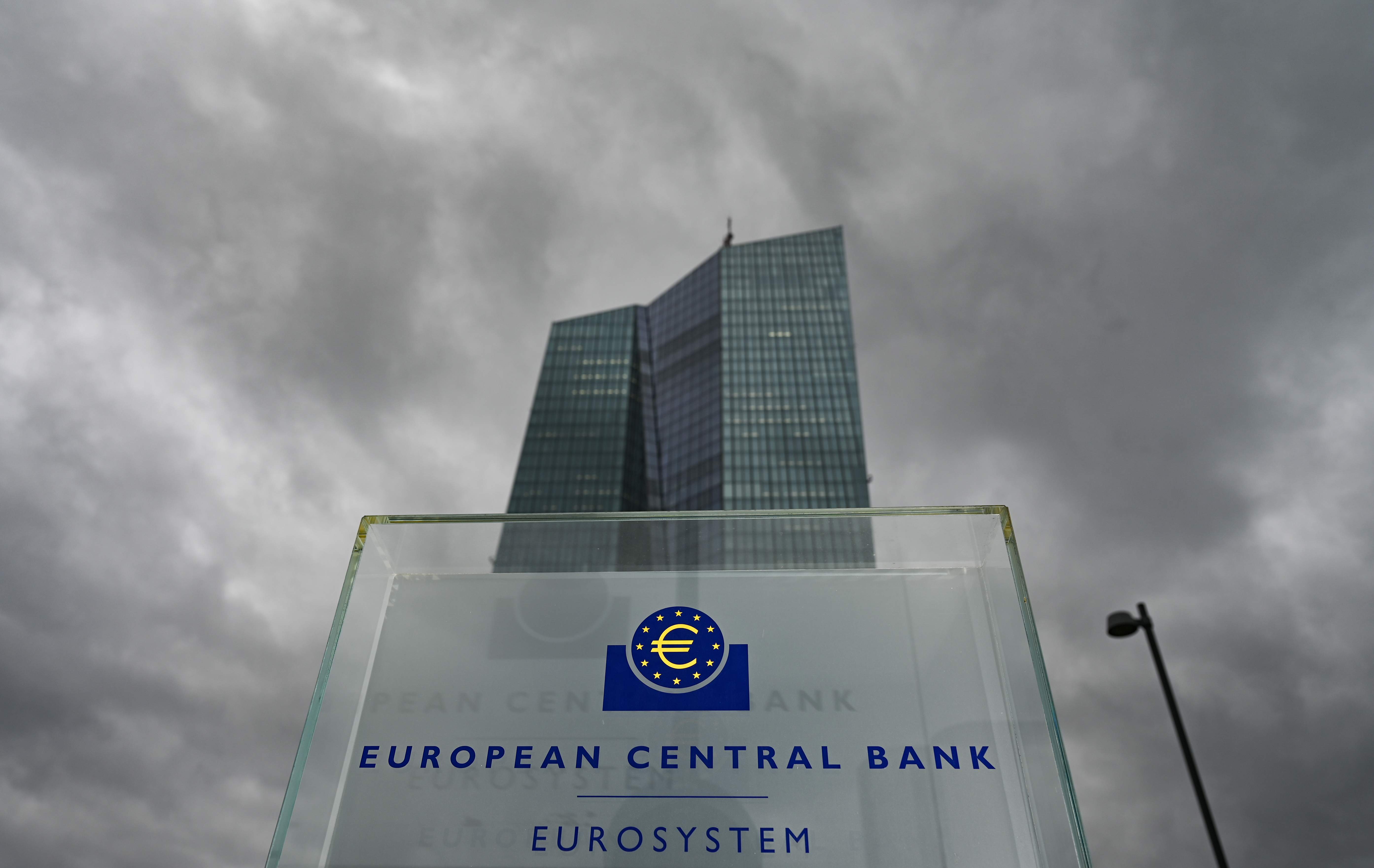 El BBVA creu que té el BCE del seu costat en l'opa: "Li agraden els bancs grans"