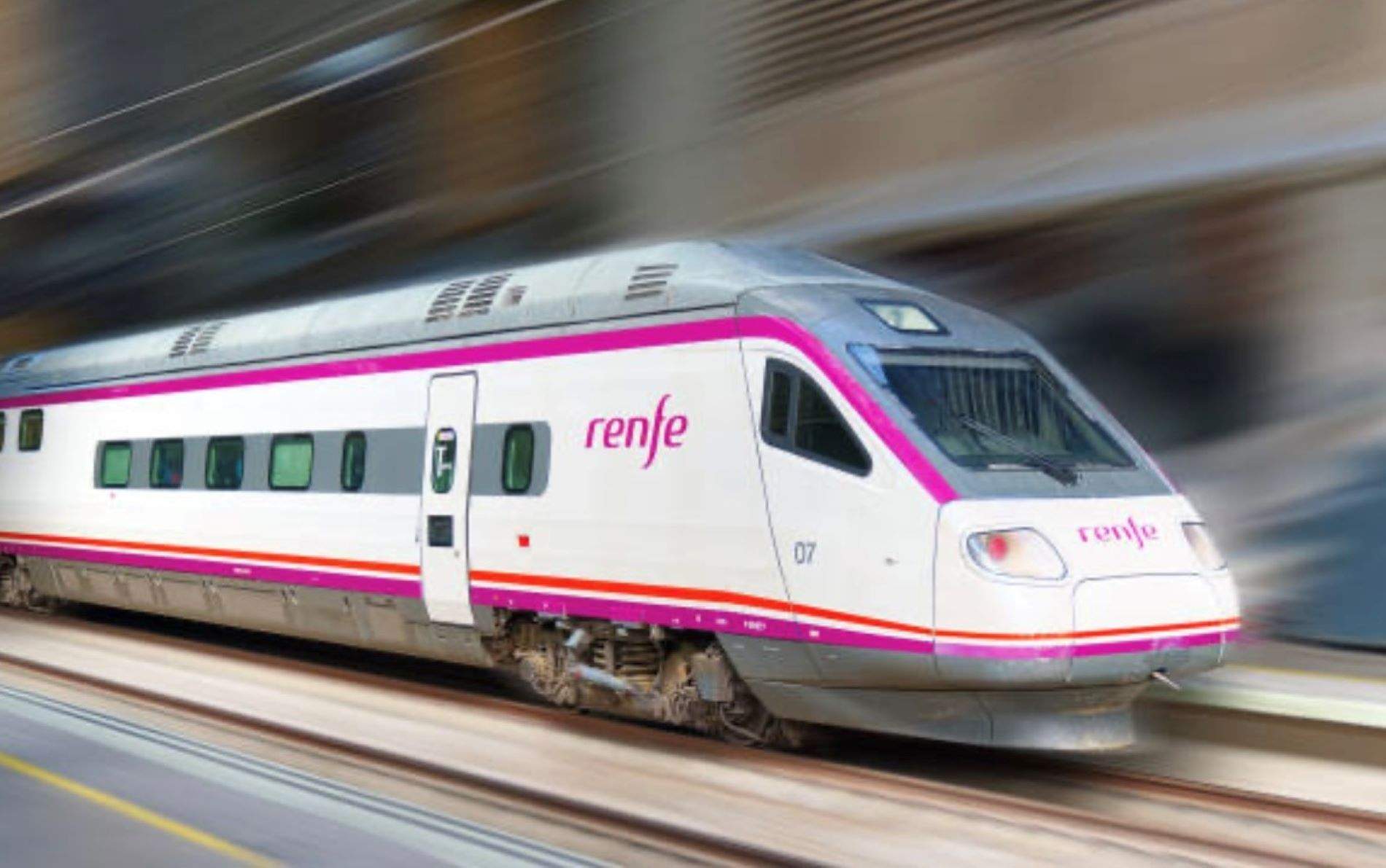 El tren, a punto de destronar al avión en los viajes por España