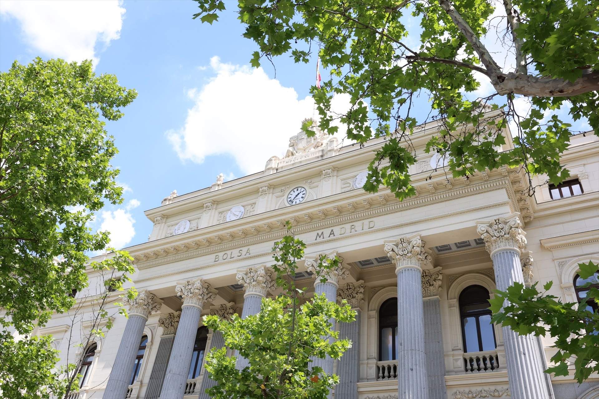 Tònica alcista a la Borsa amb la mirada posada als Estats Units