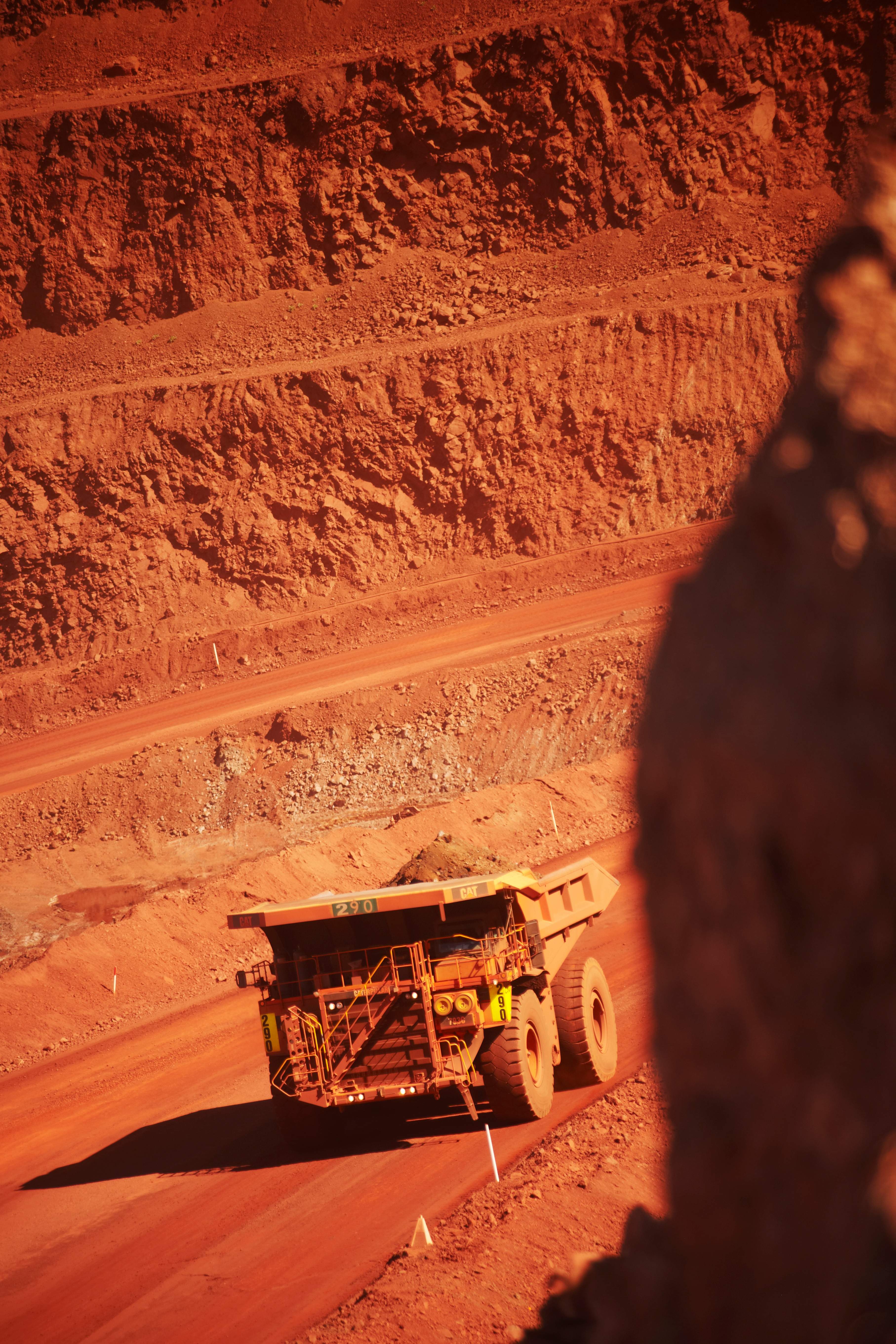 Trabajos de BHP en la cuenca minera de la localidad de Newman (noroeste de Australia)