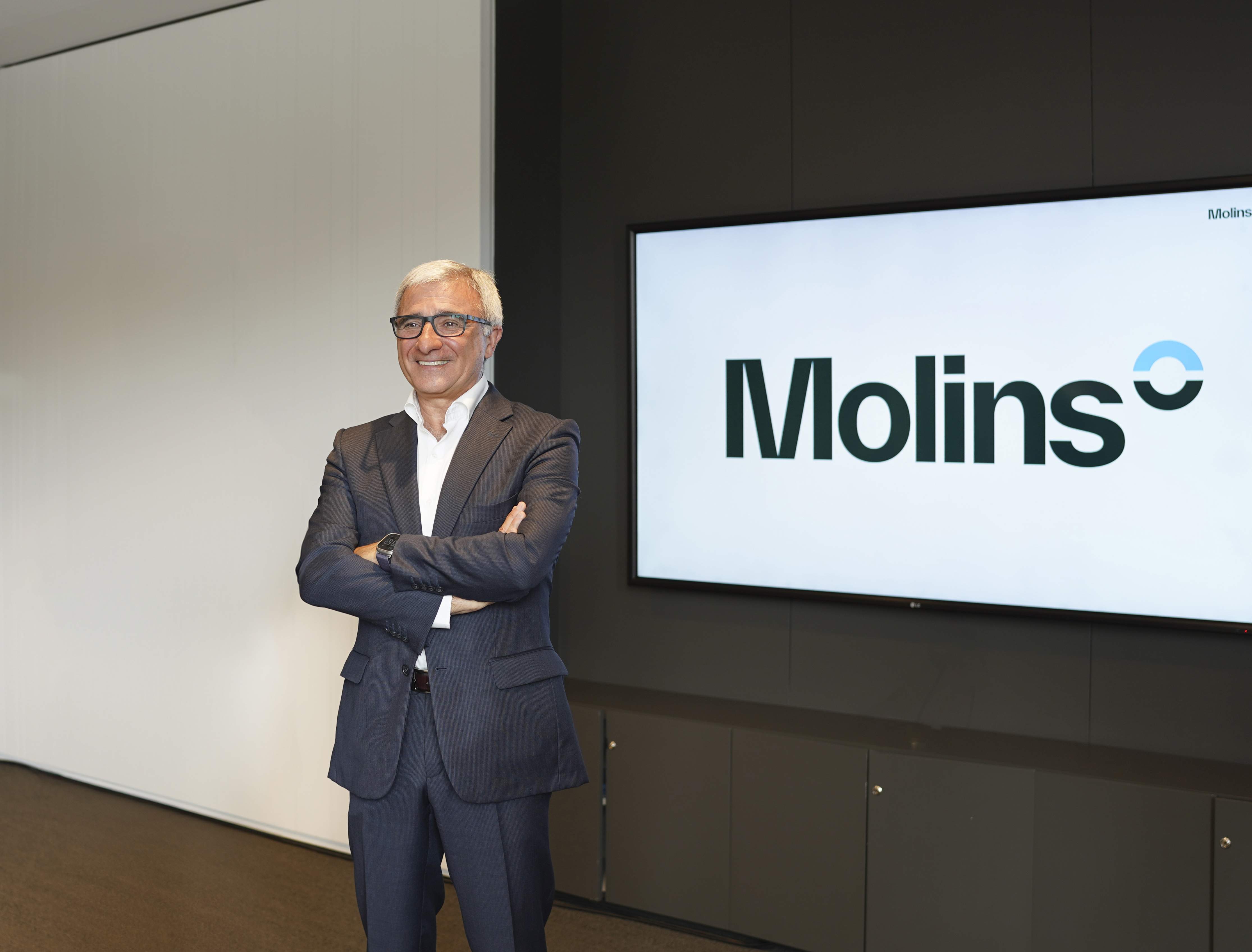 Molins unifica les marques perquè no se la vegi únicament com una cimentera