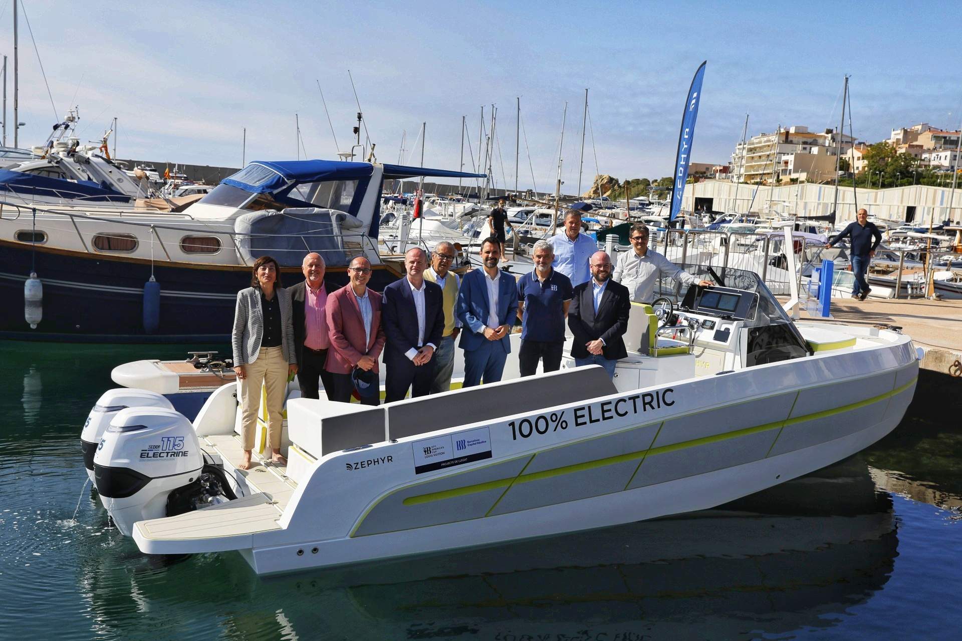 Zarpa la primera embarcación catalana 100% eléctrica que se mostrará en la Copa América
