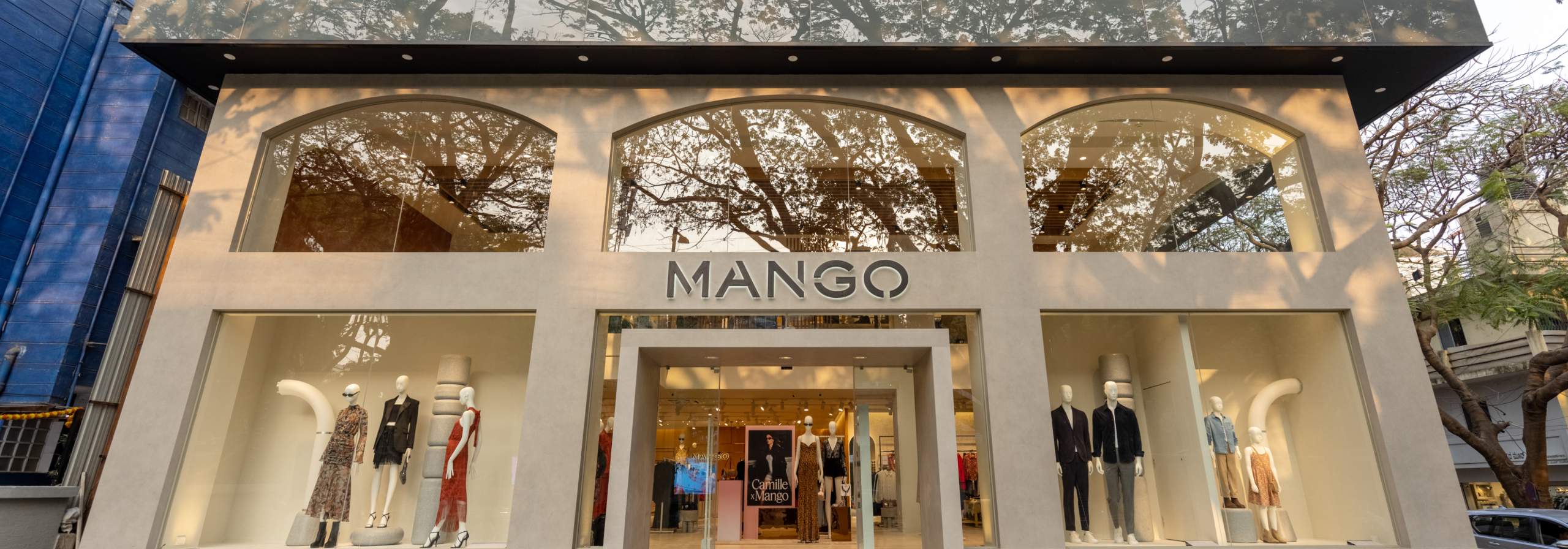 Façana de la 'flagship store' de Mango oberta a Indiranagar Market, a la ciutat de Bangalore, el 2023