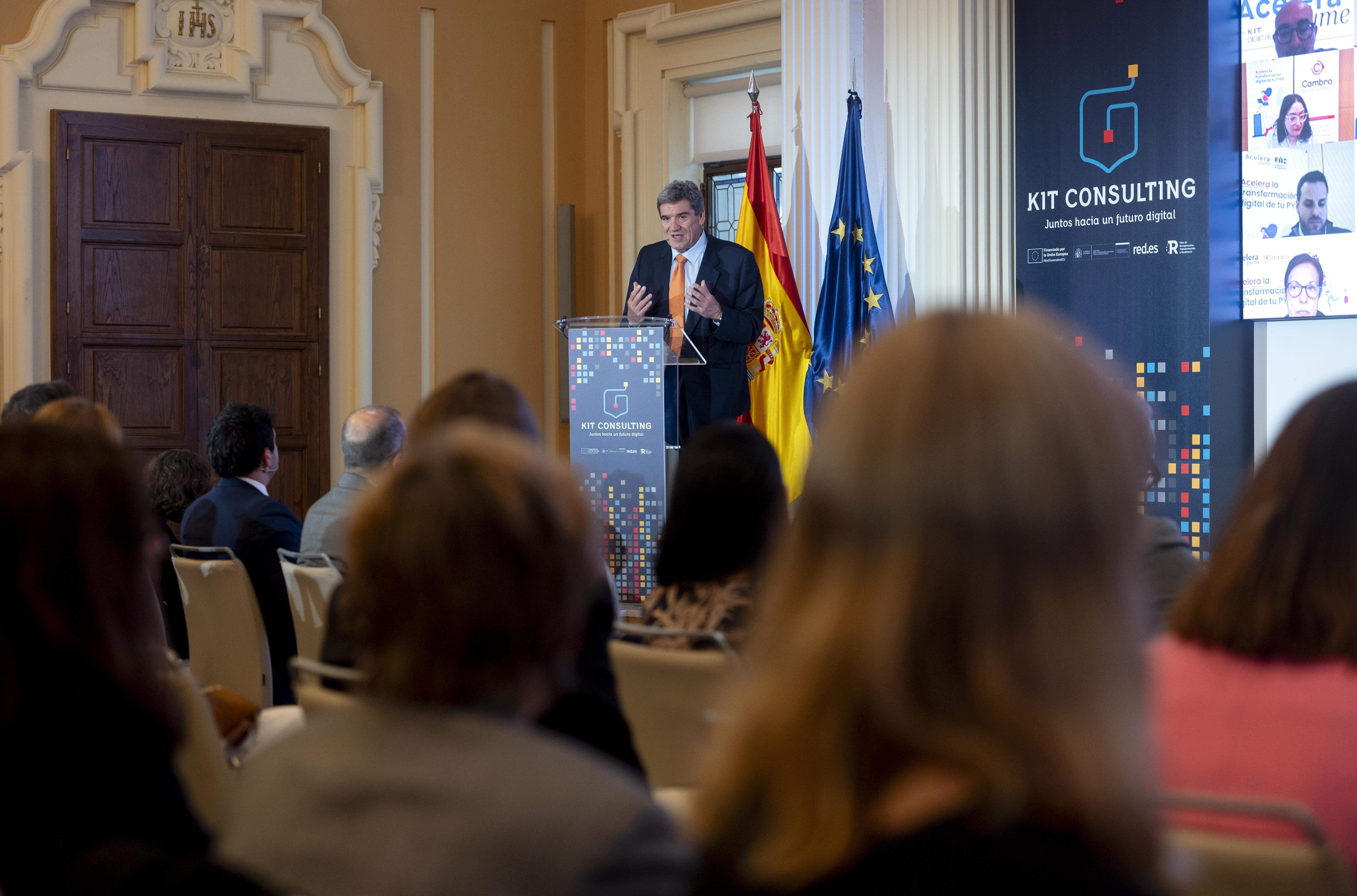 El Govern llança el ‘Kit Consulting’: ajuts de 300 milions per digitalitzar pimes