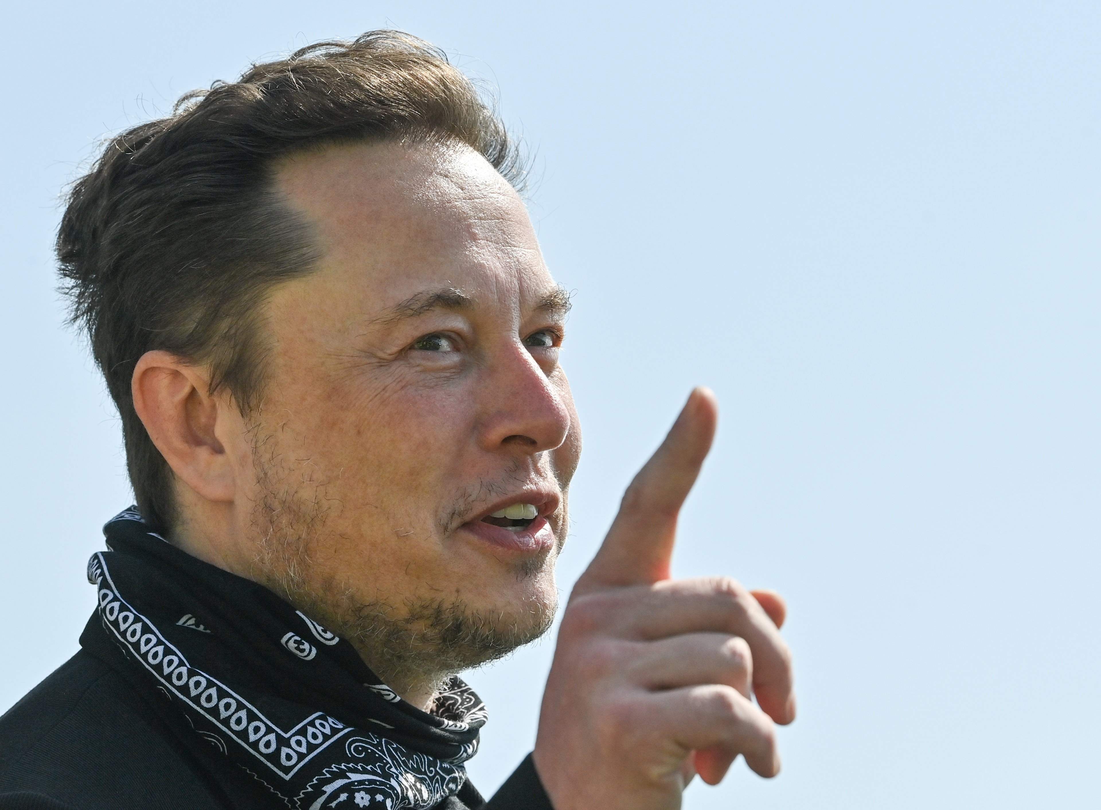 Elon Musk. EP