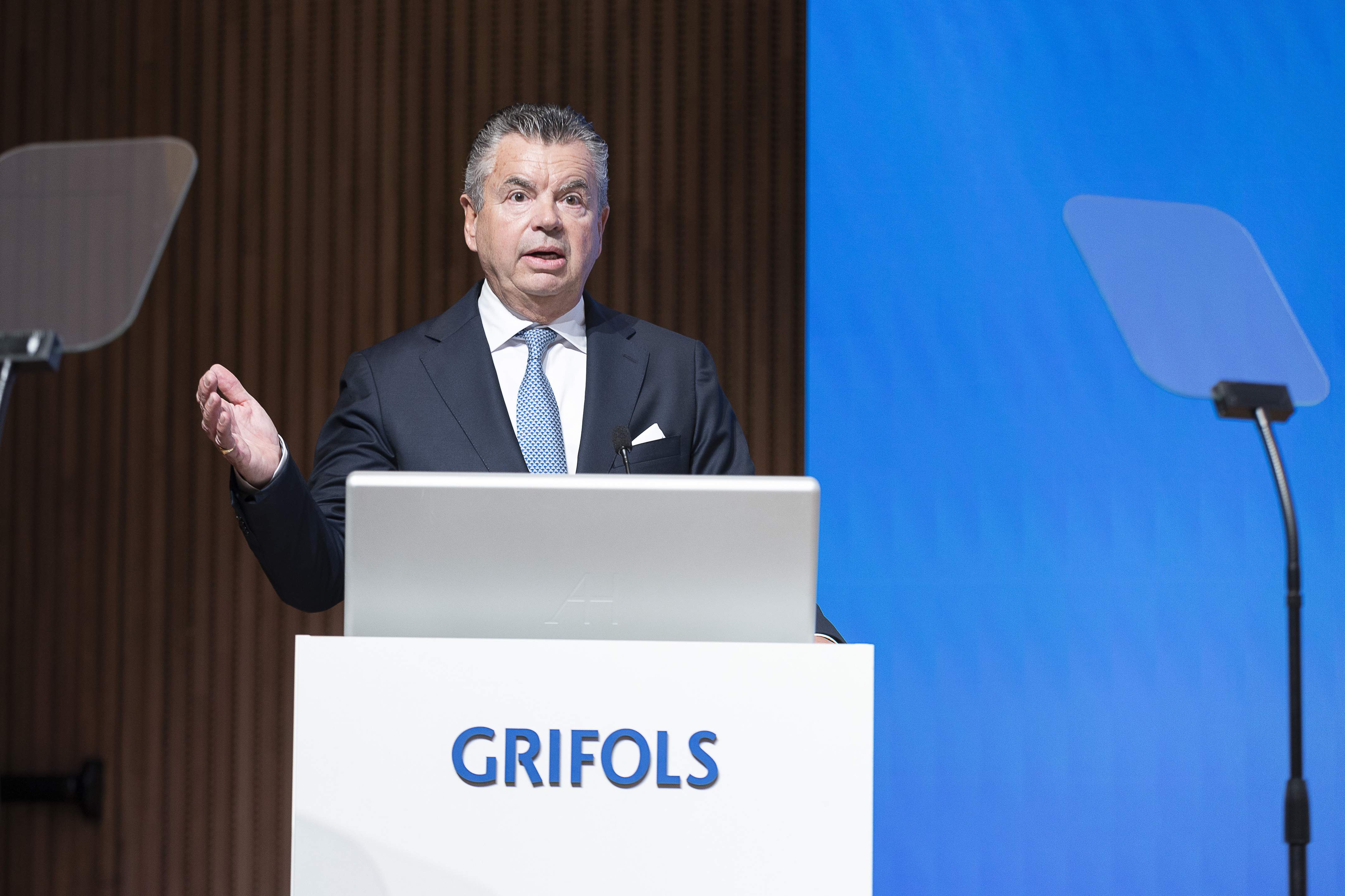 Moody's no dona treva a Grifols: li rebaixa el ràting pel deute i la governança