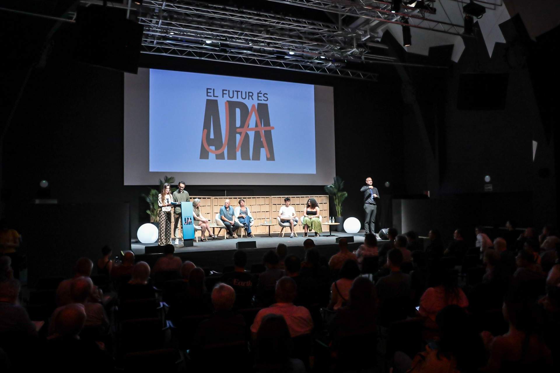 Los activistas climáticos reclaman al futuro Govern una vicepresidencia que impulse las renovables