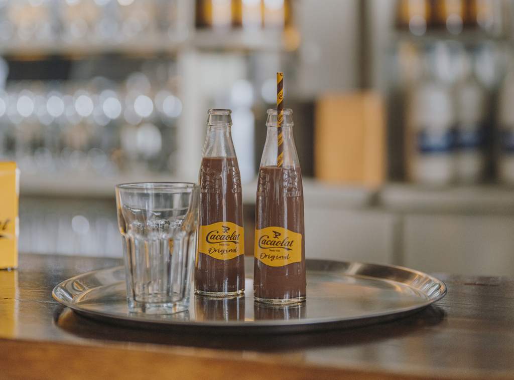 Cola-Cao compra la mitad de Cacaolat para liderar los batidos en España