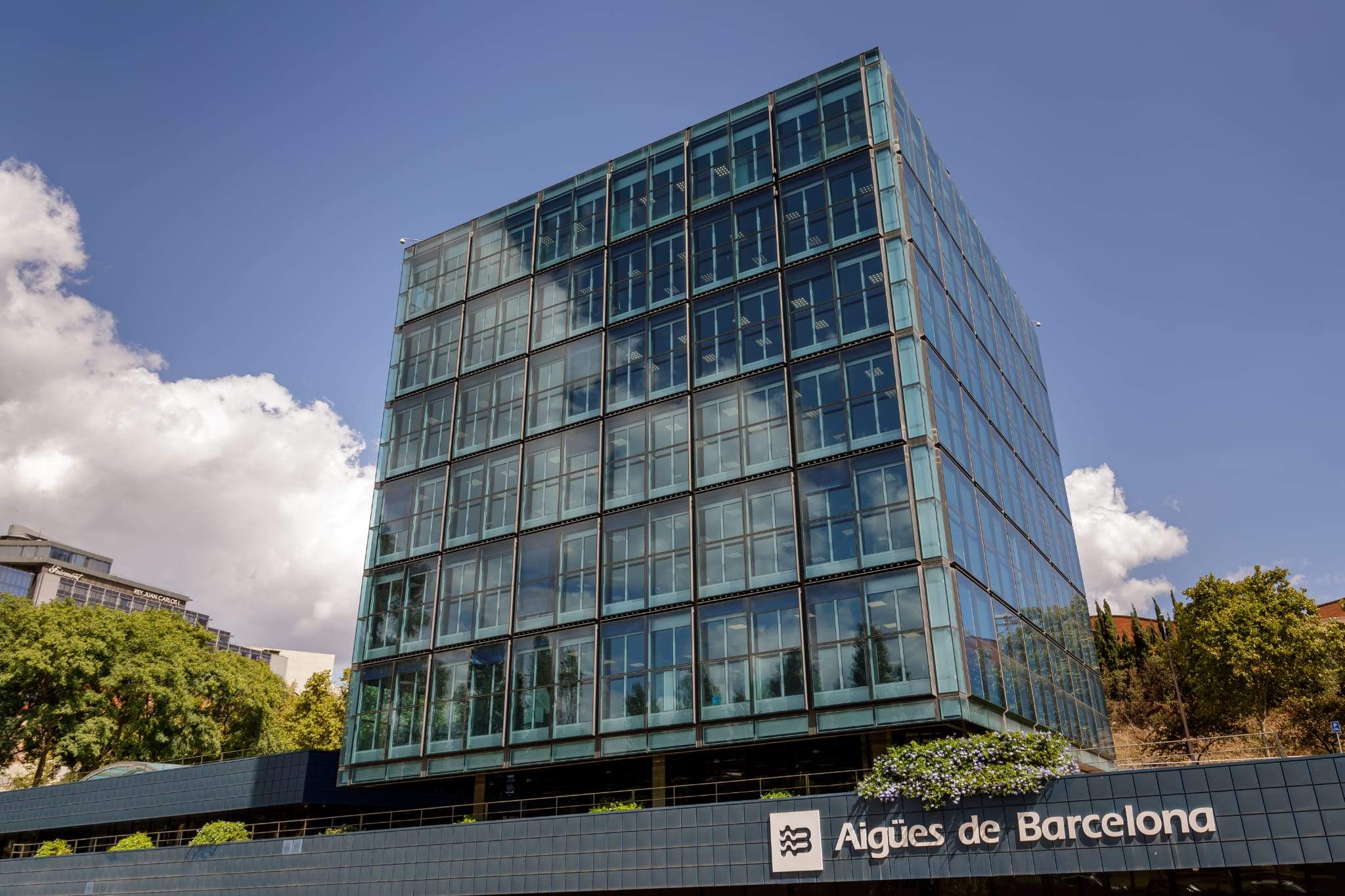 La junta de Aigües de Barcelona avala por unanimidad su modelo de empresa