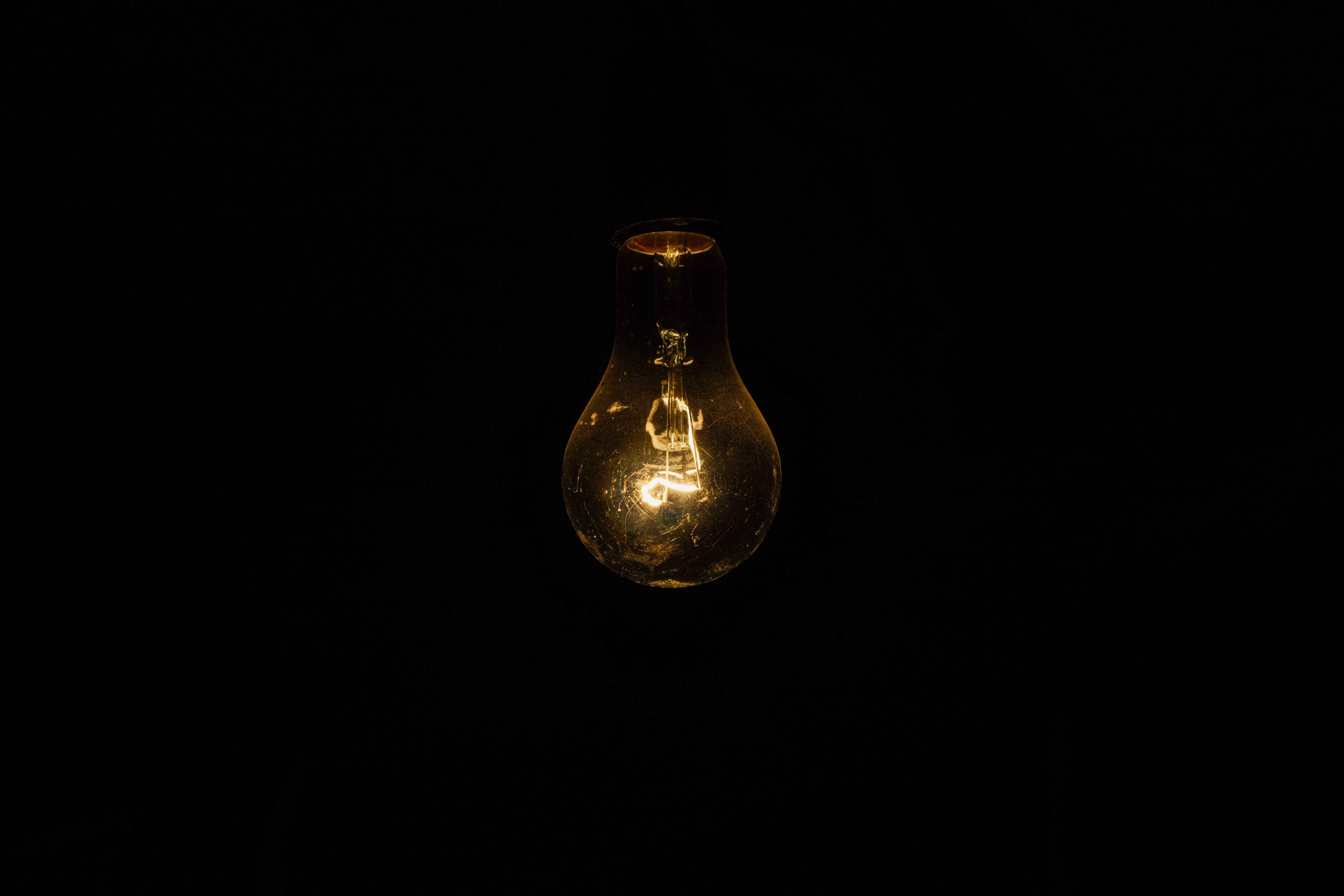 El precio de la luz estará en negativo nueve horas este domingo