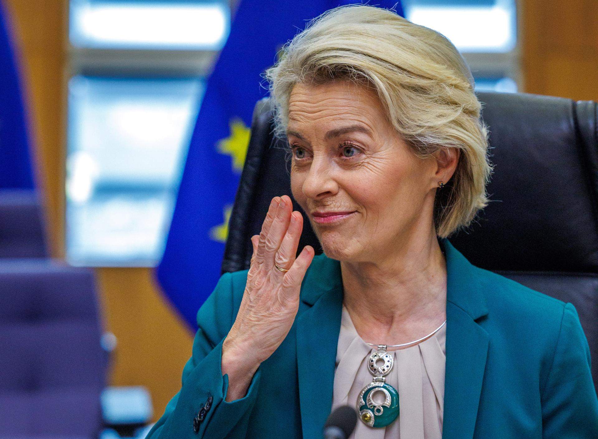 Bruselas denuncia a España por no aplicar el tipo mínimo del 15% a empresas