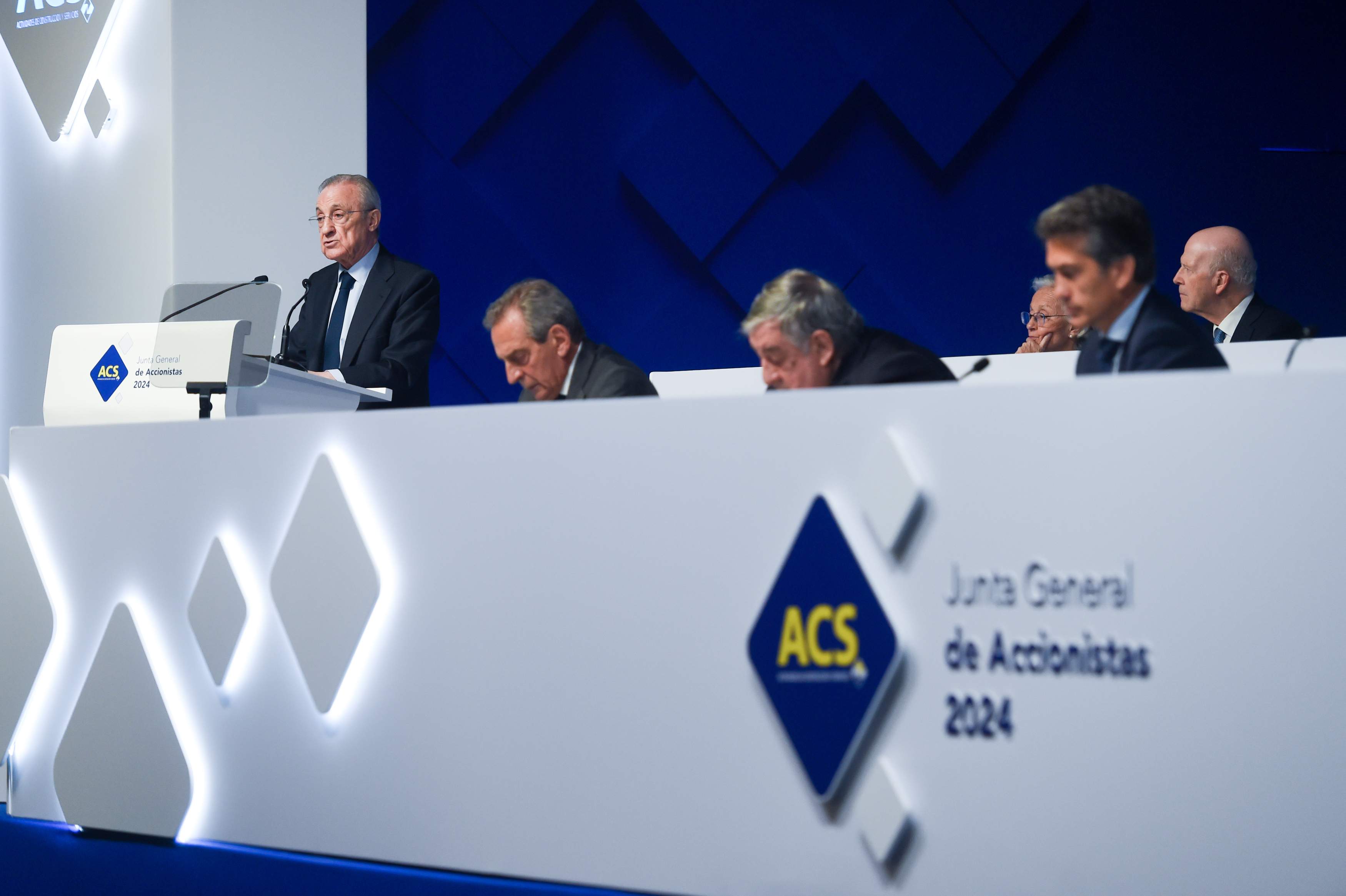 ACS dona a triar un dividend d'1,55 euros o una acció nova per cada 25