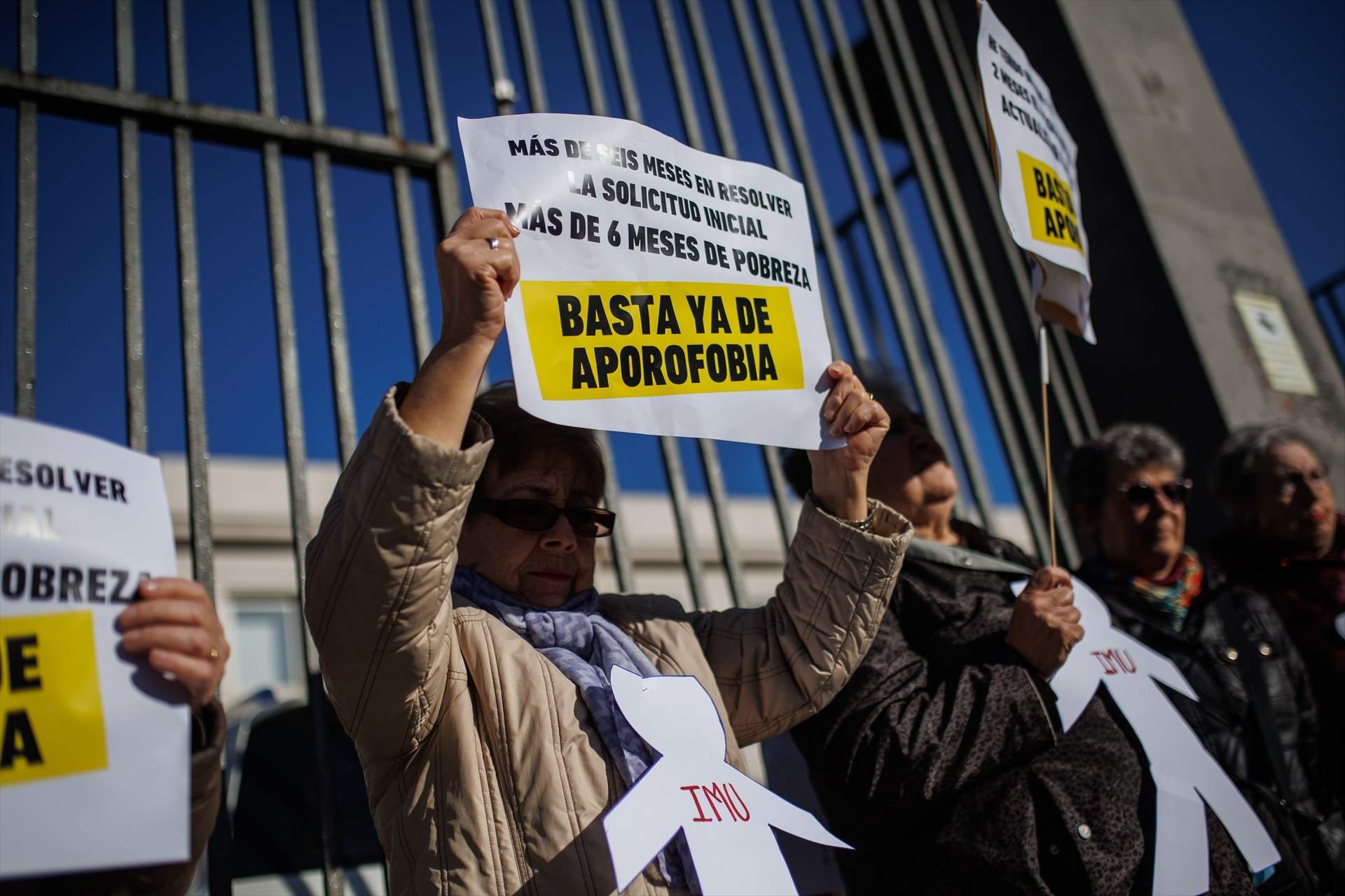 El malson d'haver de tornar l'ingrés mínim vital: "El meu fill heretarà el deute quan faci 18 anys"