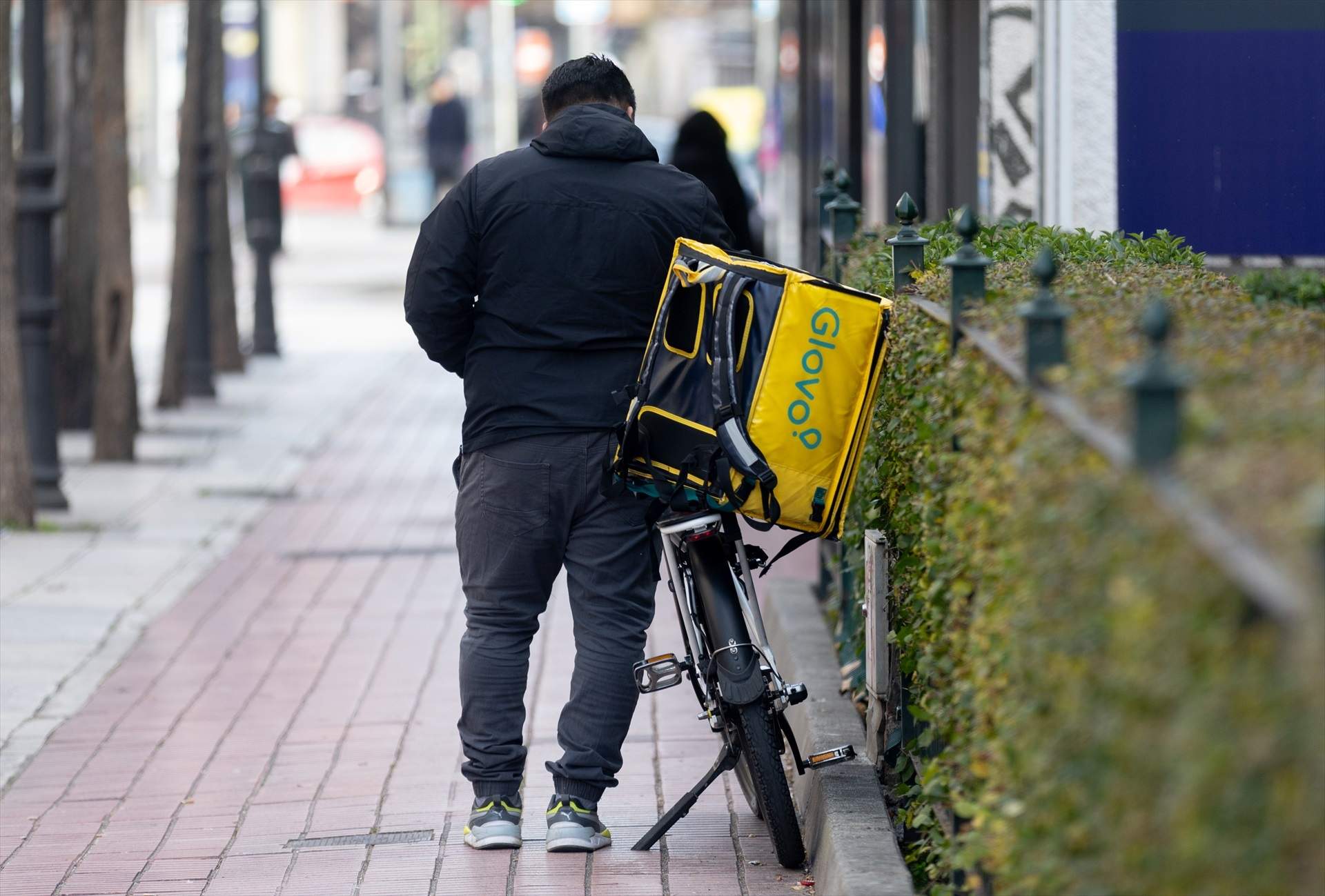 El dueño de Glovo se enfrenta a una multa de Bruselas de más de 400 millones