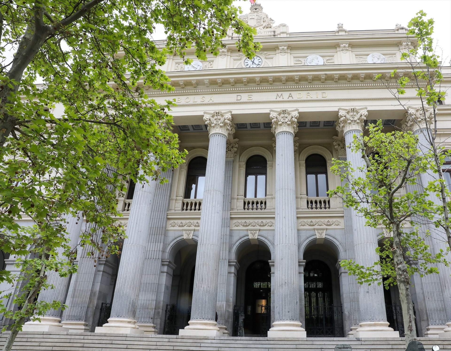 El IBEX 35 vive su peor sesión en 3 meses pese a las subidas de Cellnex (4,29%)  y Fluidra (8%)