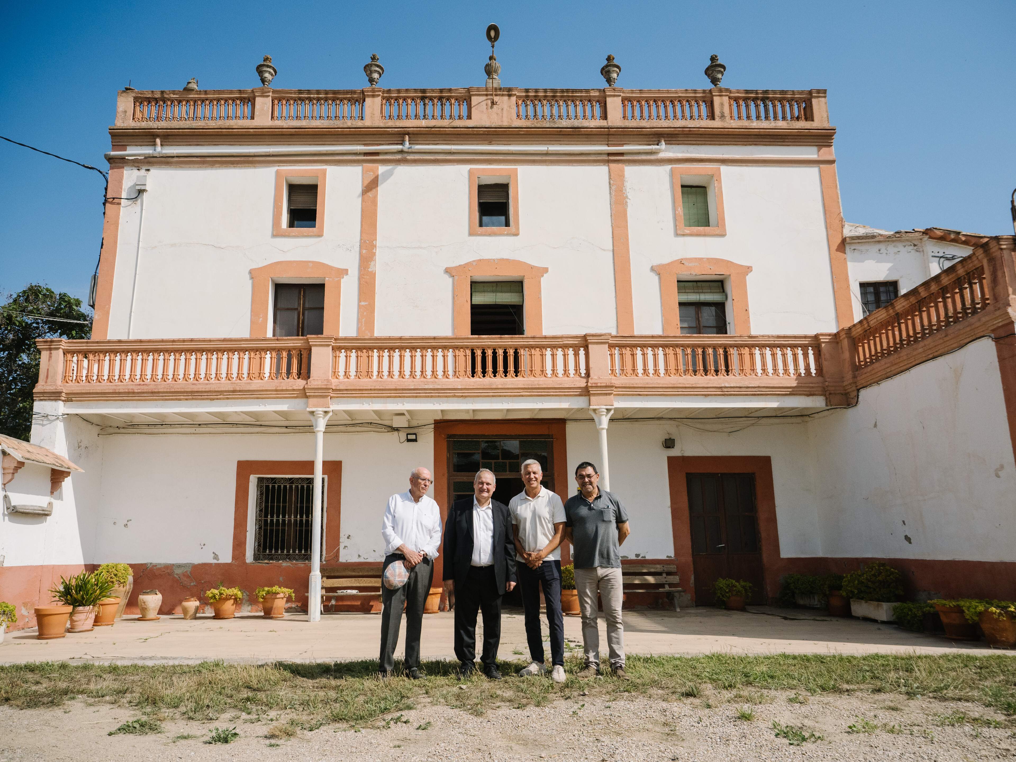 EuropaPress 6085529 ministro industria turismo jordi hereu visita grupo alimentario catalan