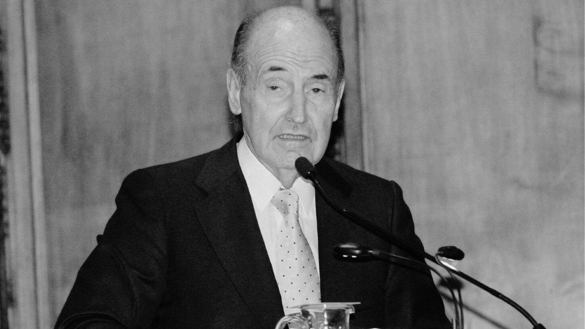 Miquel Roca Junyent