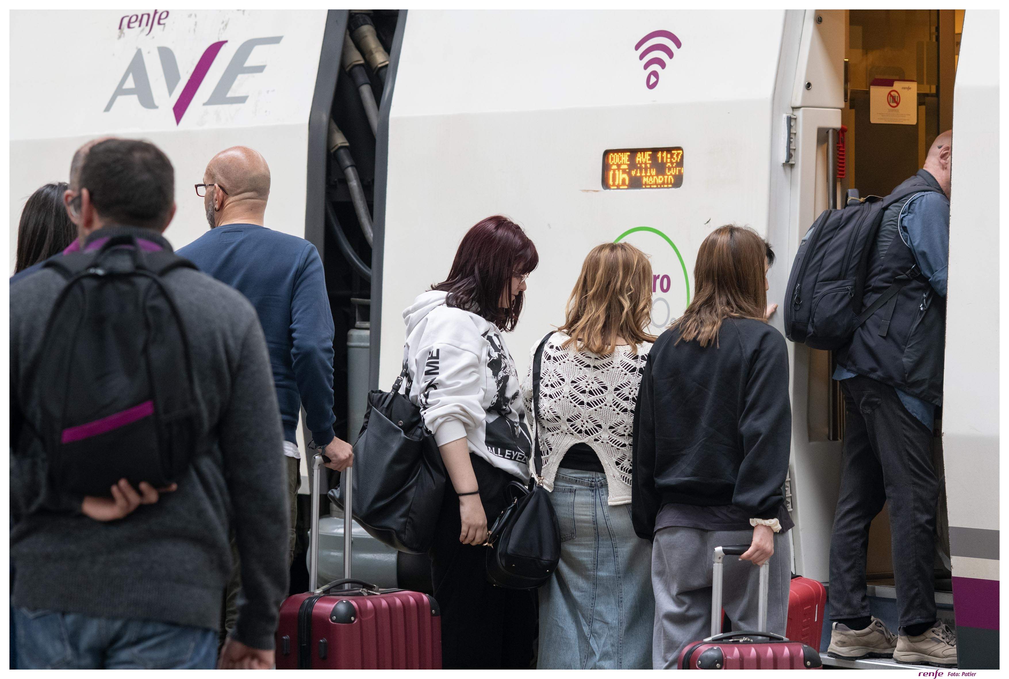 Renfe registra més de 100.000 nous clients en un mes