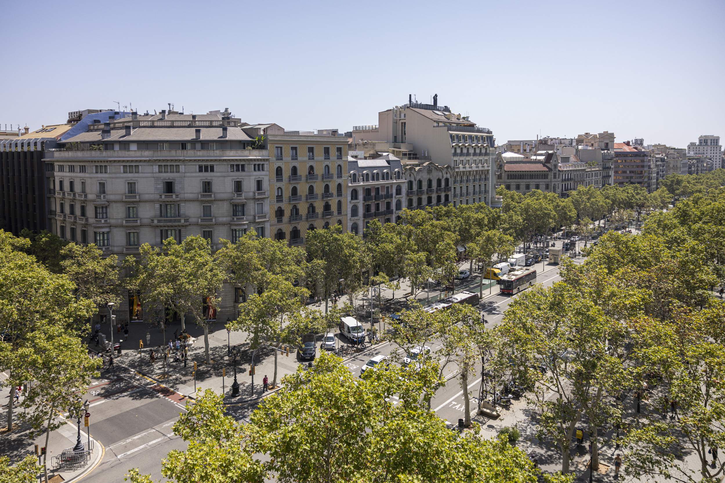 Así se ha encarecido el precio del metro cuadrado en el paseo de Gracia ...
