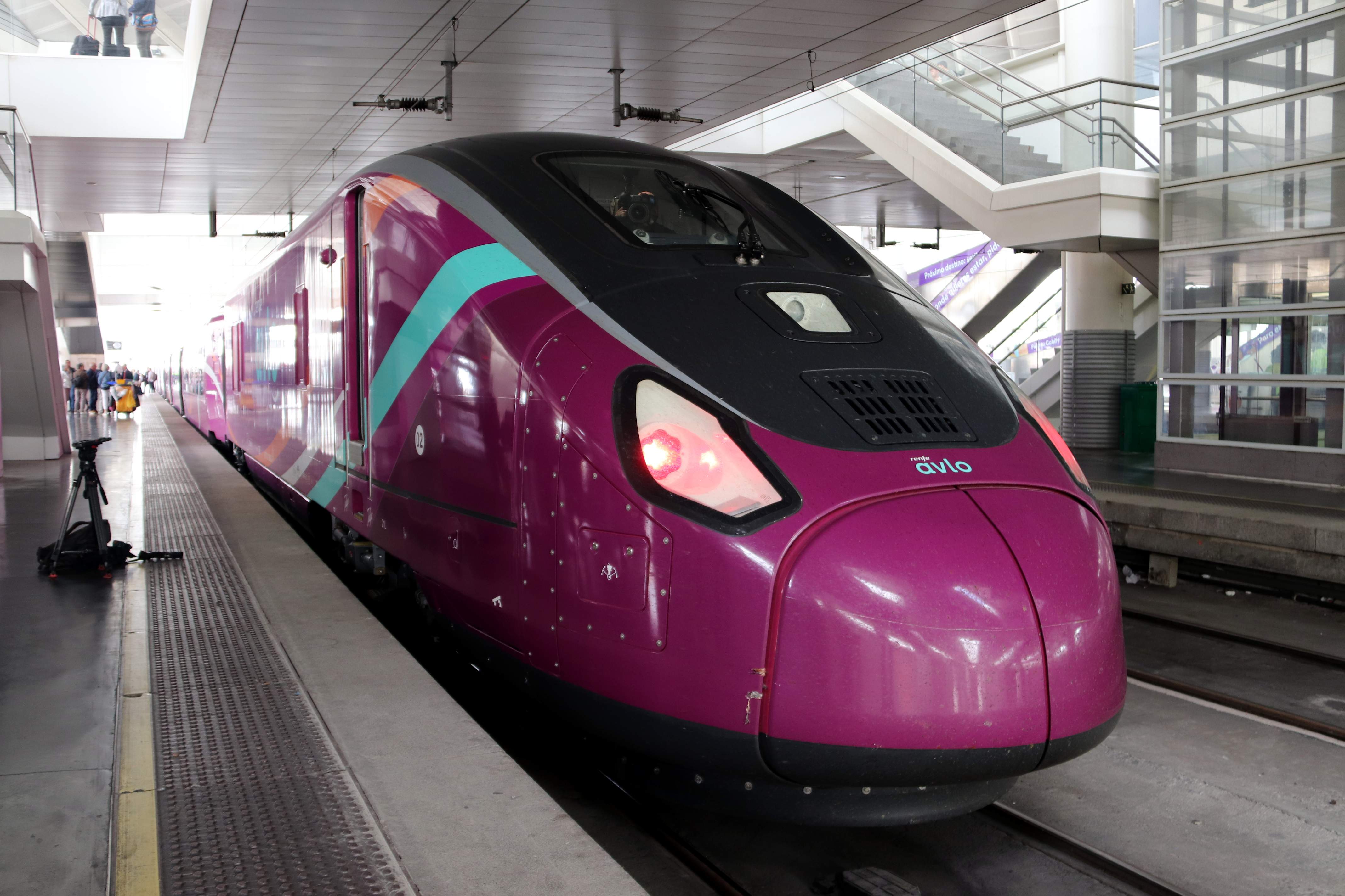 Renfe pedirá a Talgo compensaciones económicas tras el caos en Chamartín