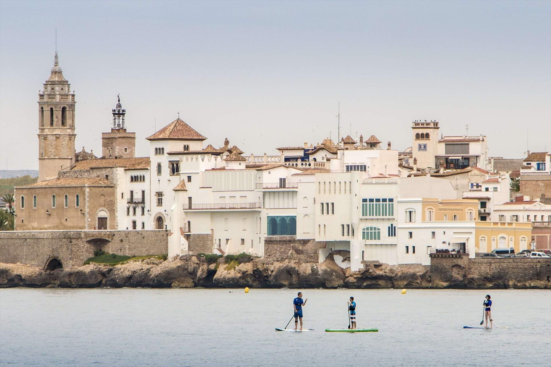 turistas playa sitges europa press