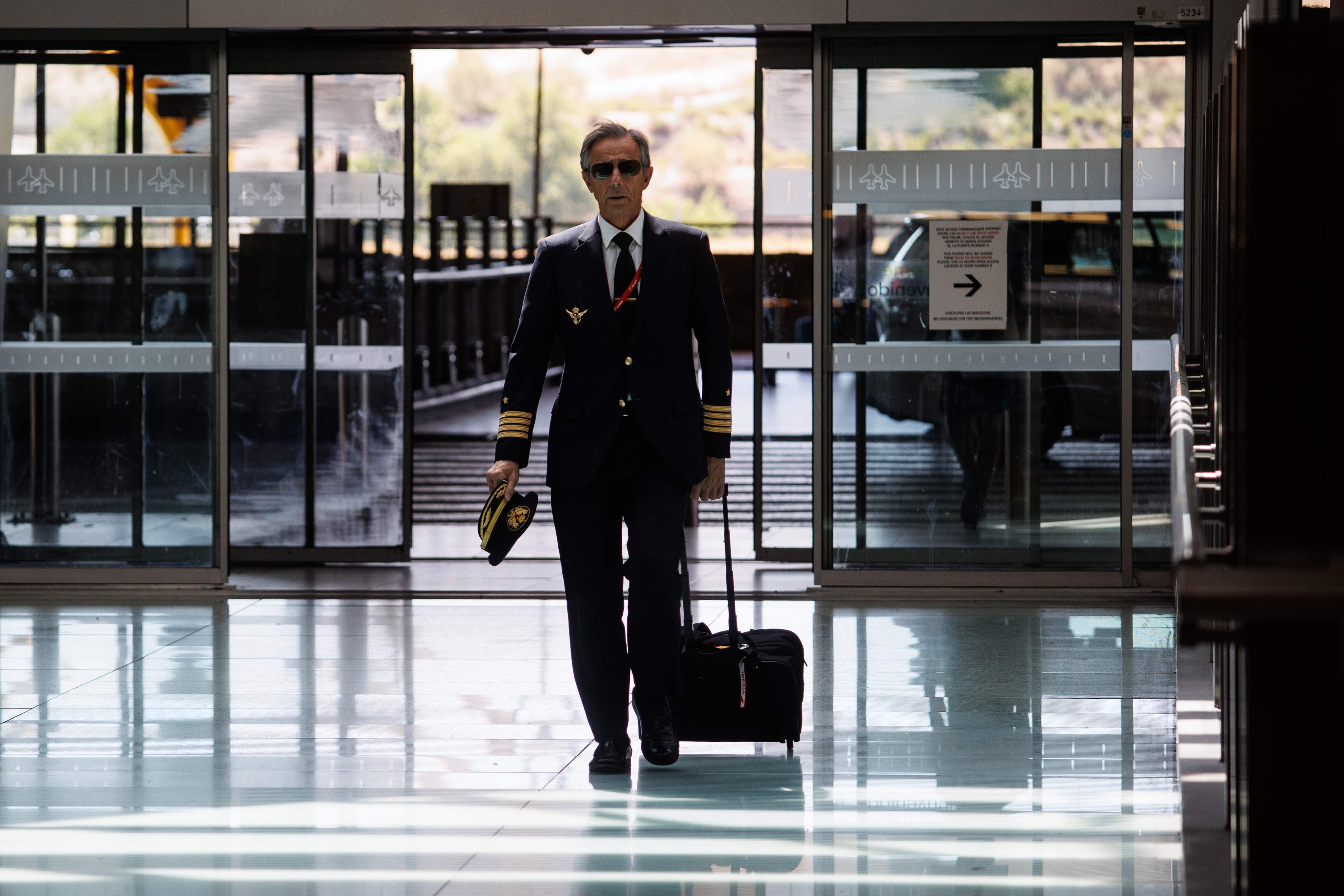 Ryanair, Iberia, Binter… Las aerolíneas rebajan precios en la cuesta de septiembre