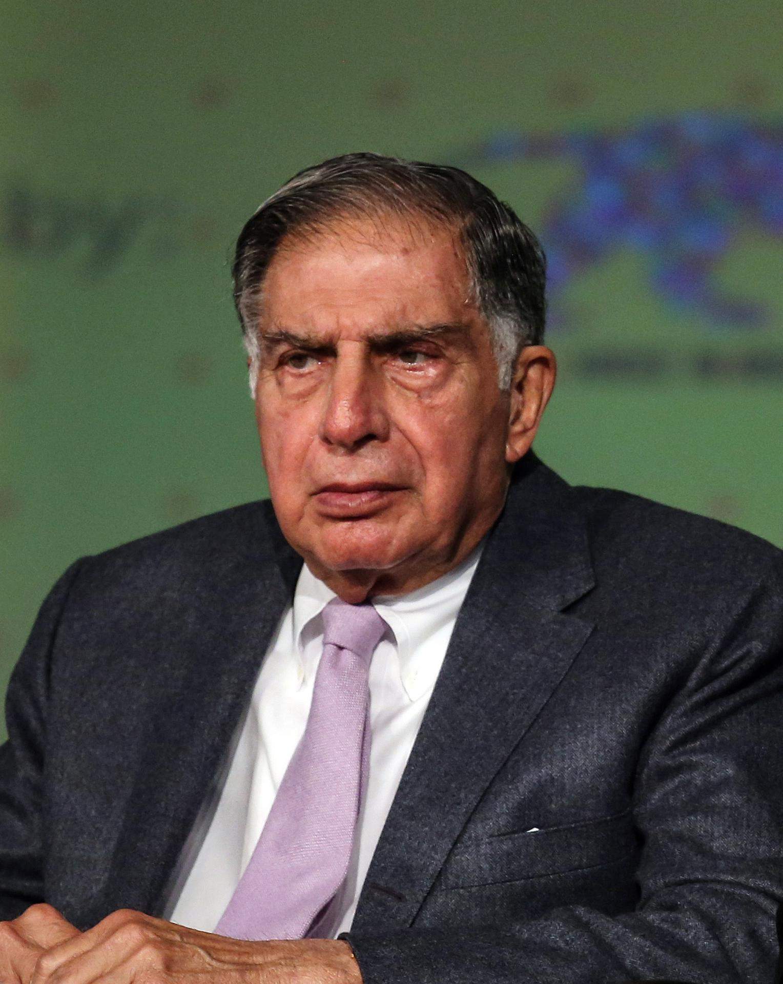Fallece el magnate indio Ratan Tata, que adquirió Jaguar y Land Rover