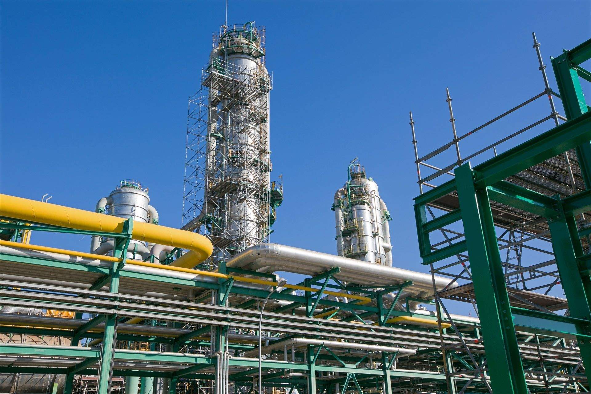 El sindicat de la petroquímica STR demana a Illa que intervingui amb el govern espanyol contra l'impuestazo'