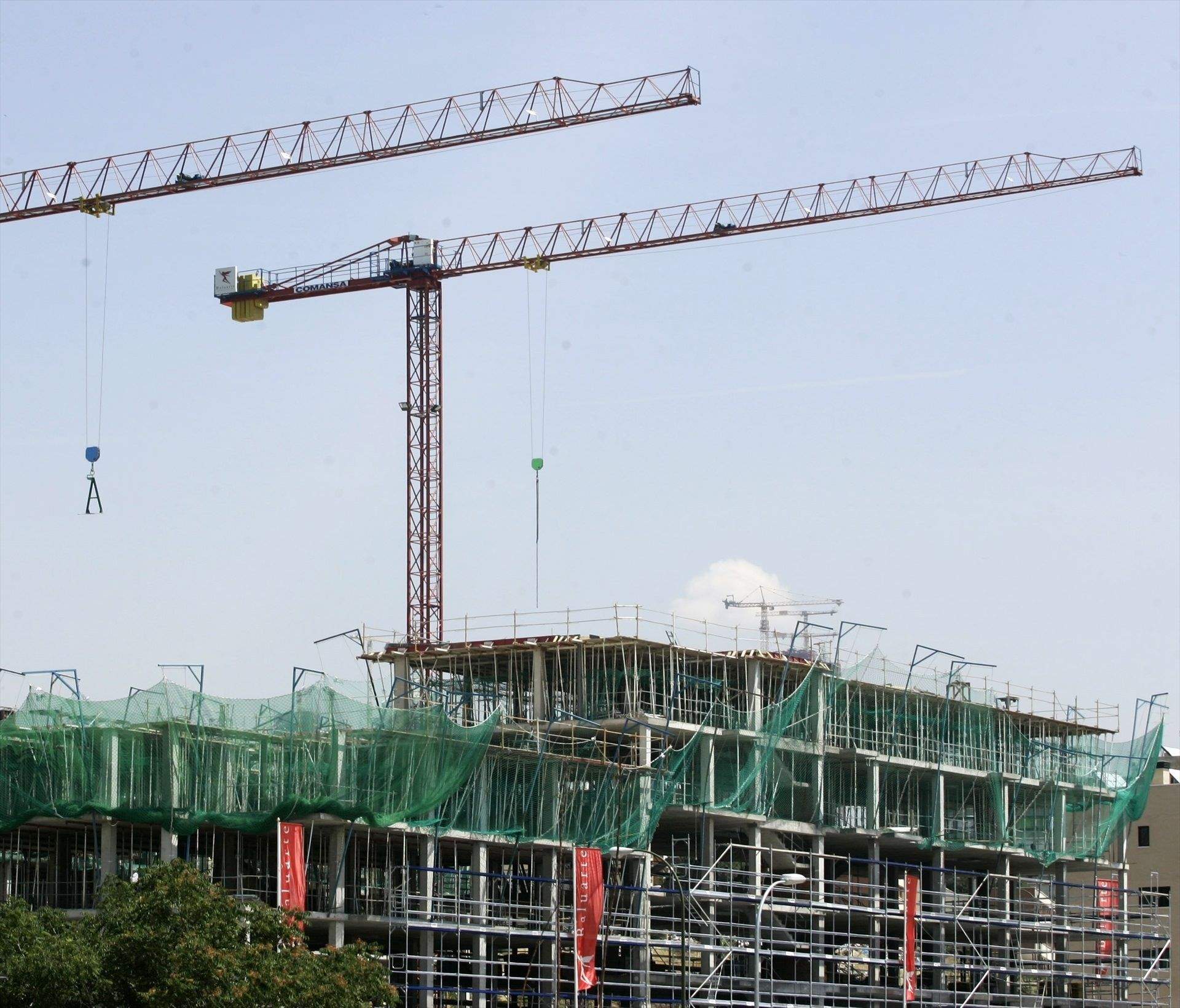 viviendas obras grua europa press