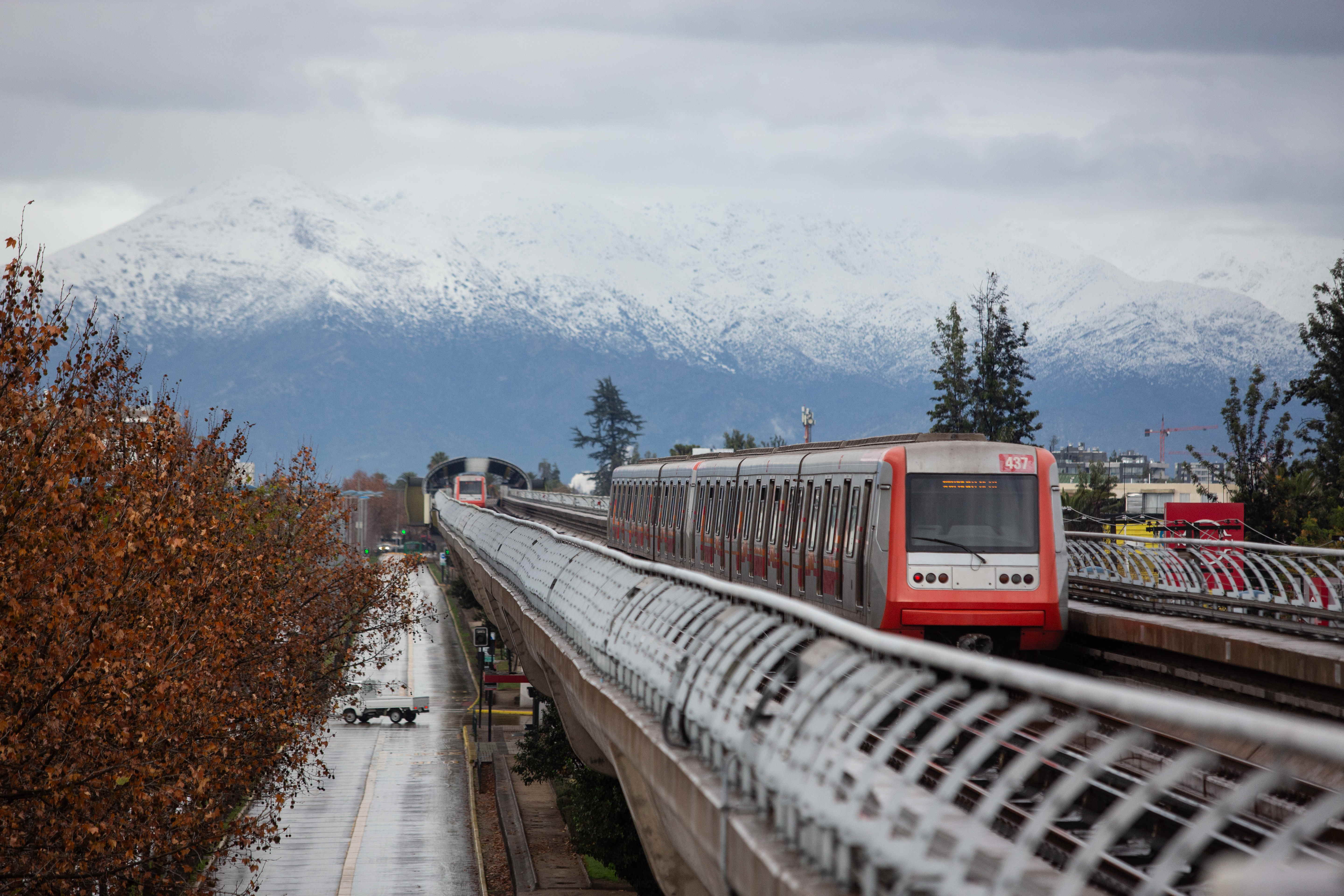 ACS y Sacyr obtienen un contrato ferroviario en Chile por 750 millones