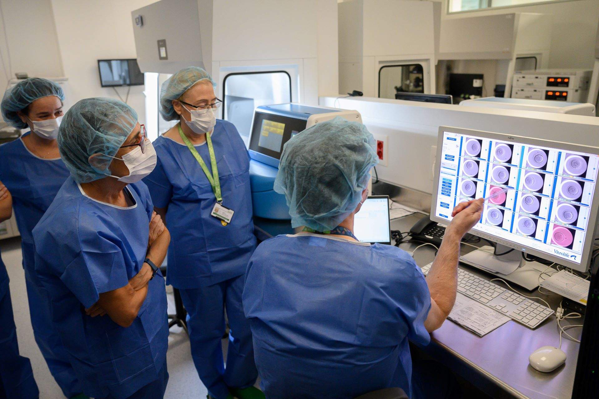 Laboratori Reproduccio Assistida Hospital Clinic Barcelona / Clinic