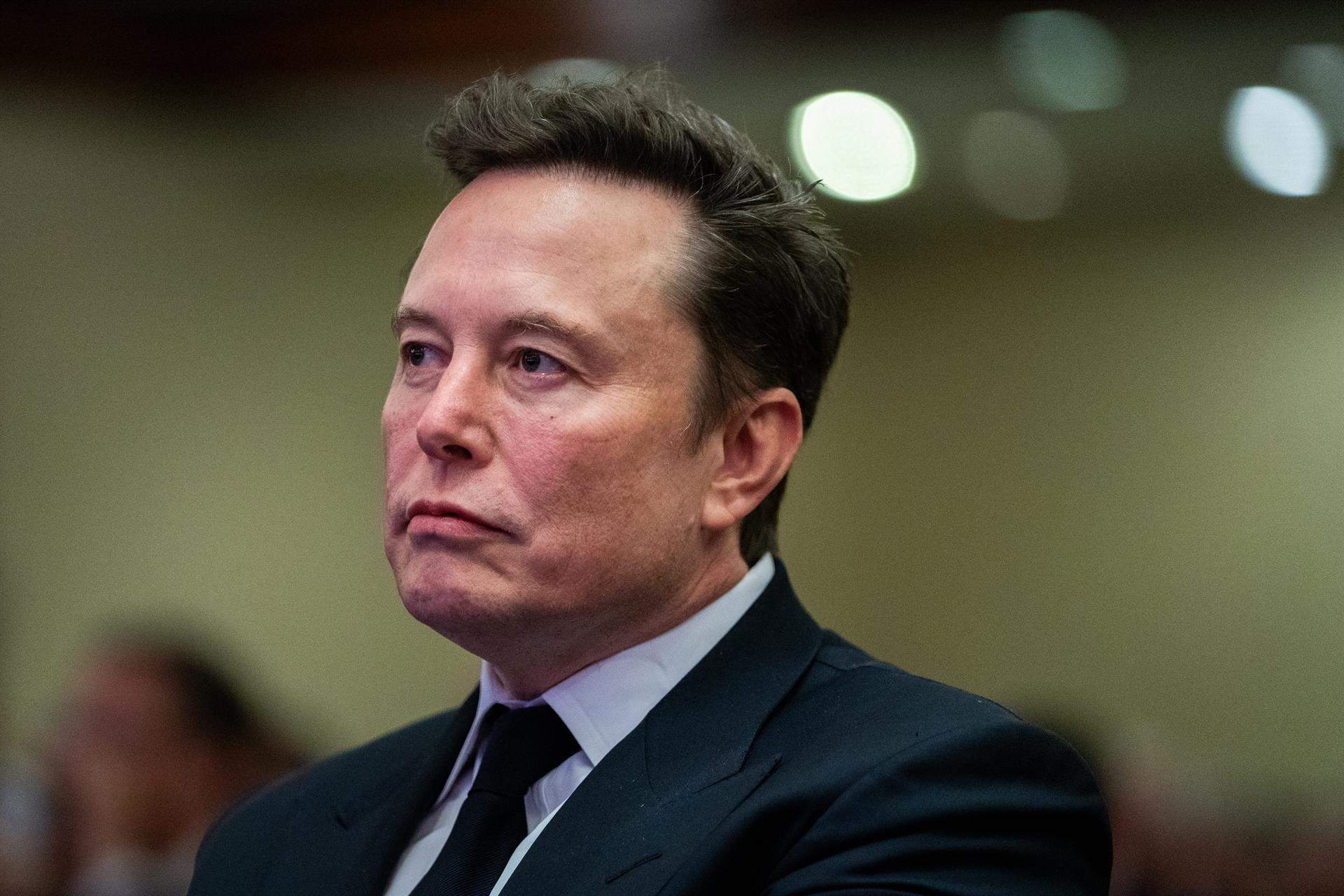 Elon Musk. EP