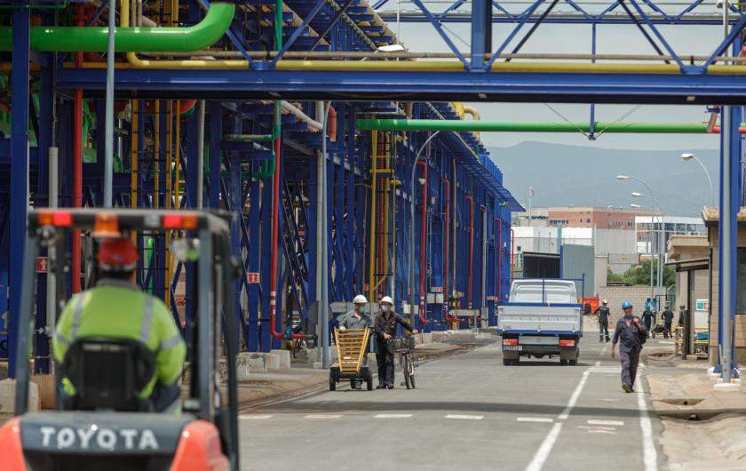La crisi de la química a Europa deixa Ercros sense alternativa a les opes