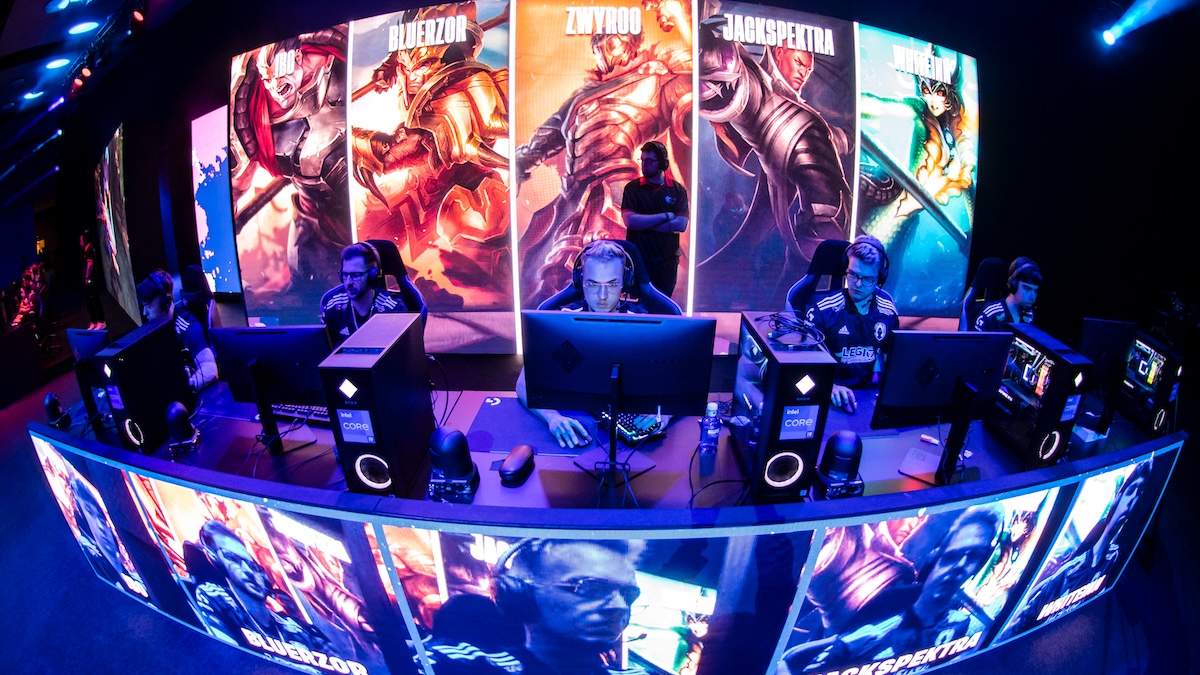 El eSports Arena, un espacio dedicado a los deportes, la principal novedad del ISE 2025
