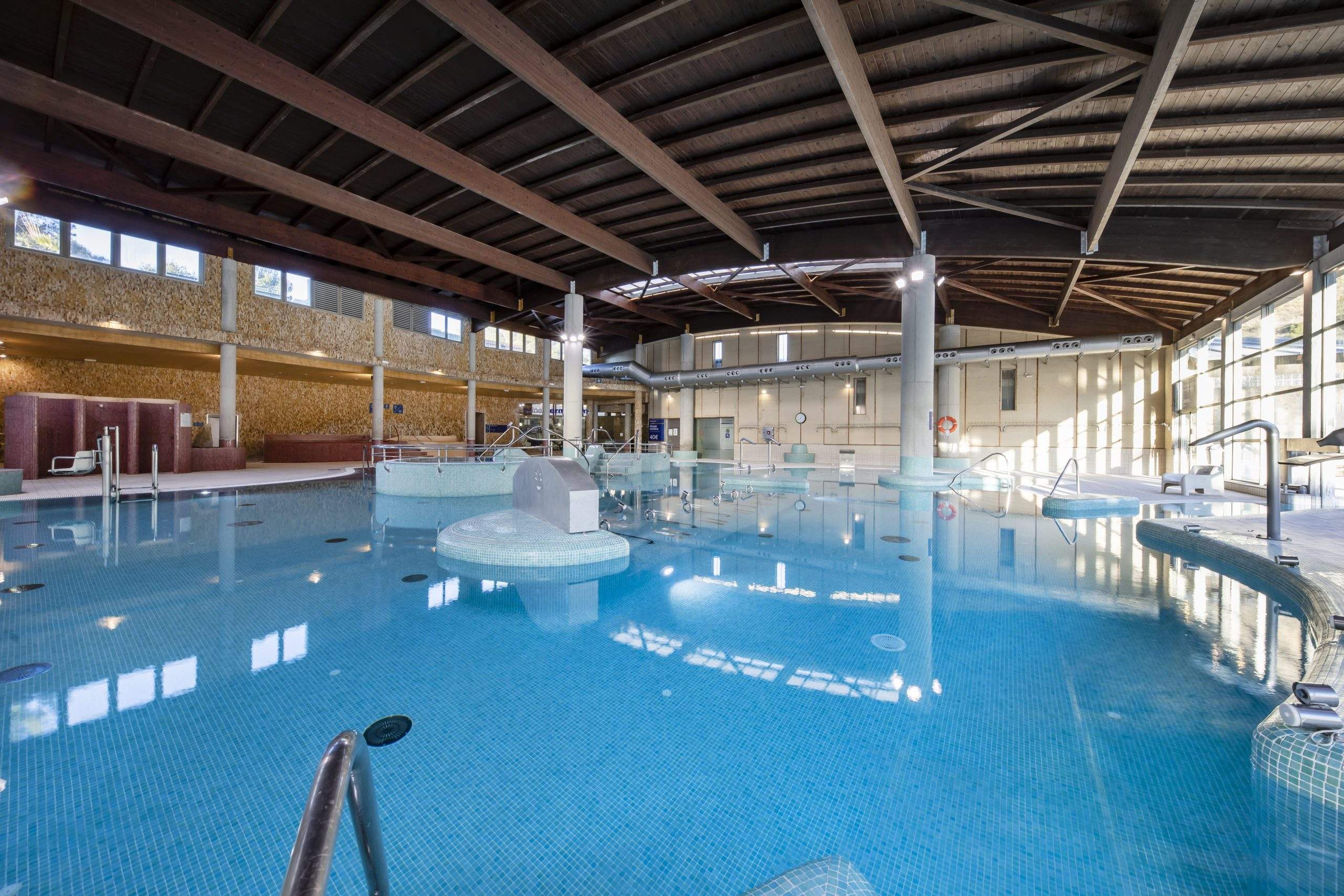 Piscina de aguas termales del Balneario de Archena